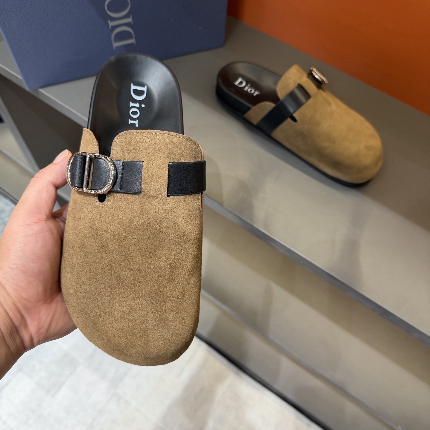Dior