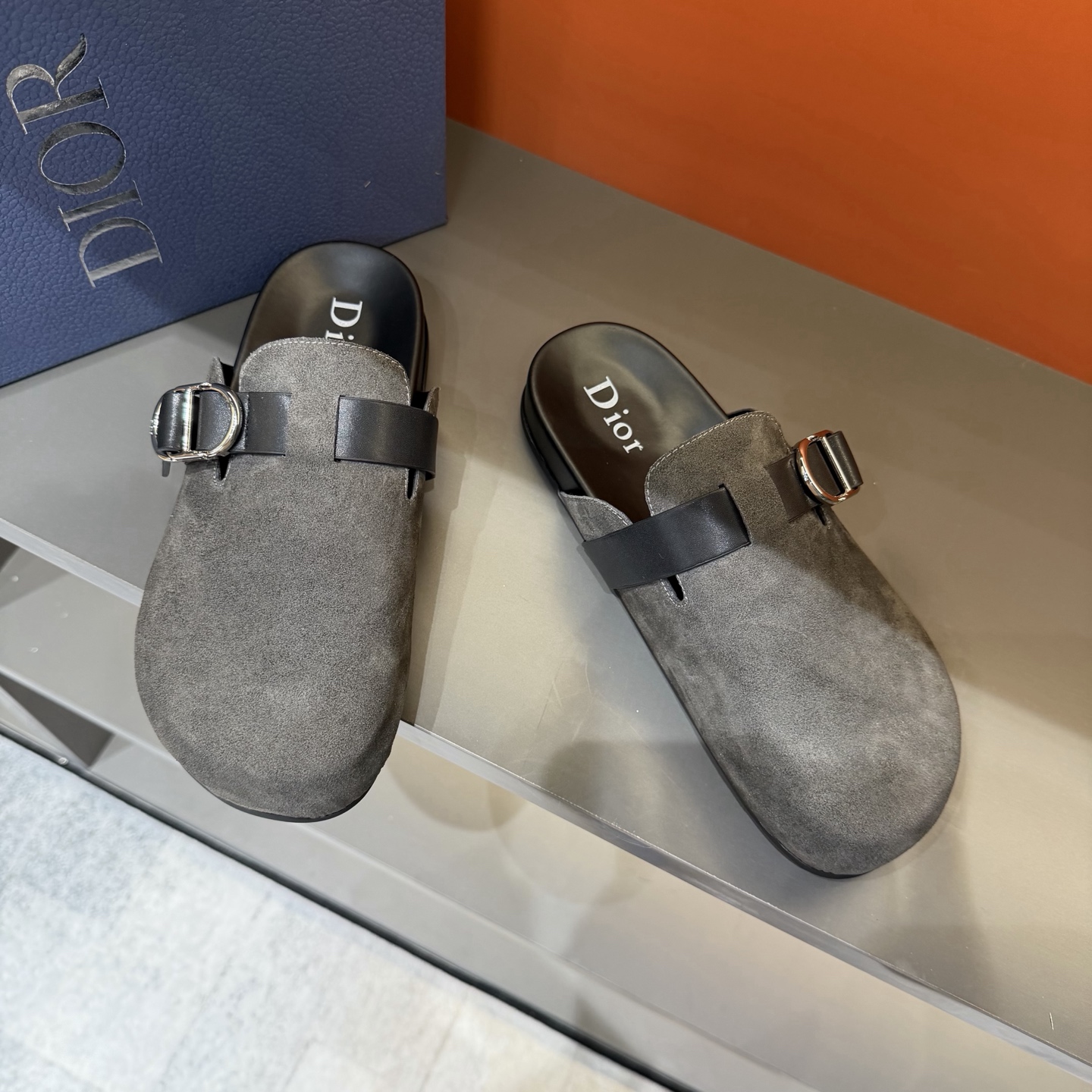 Dior