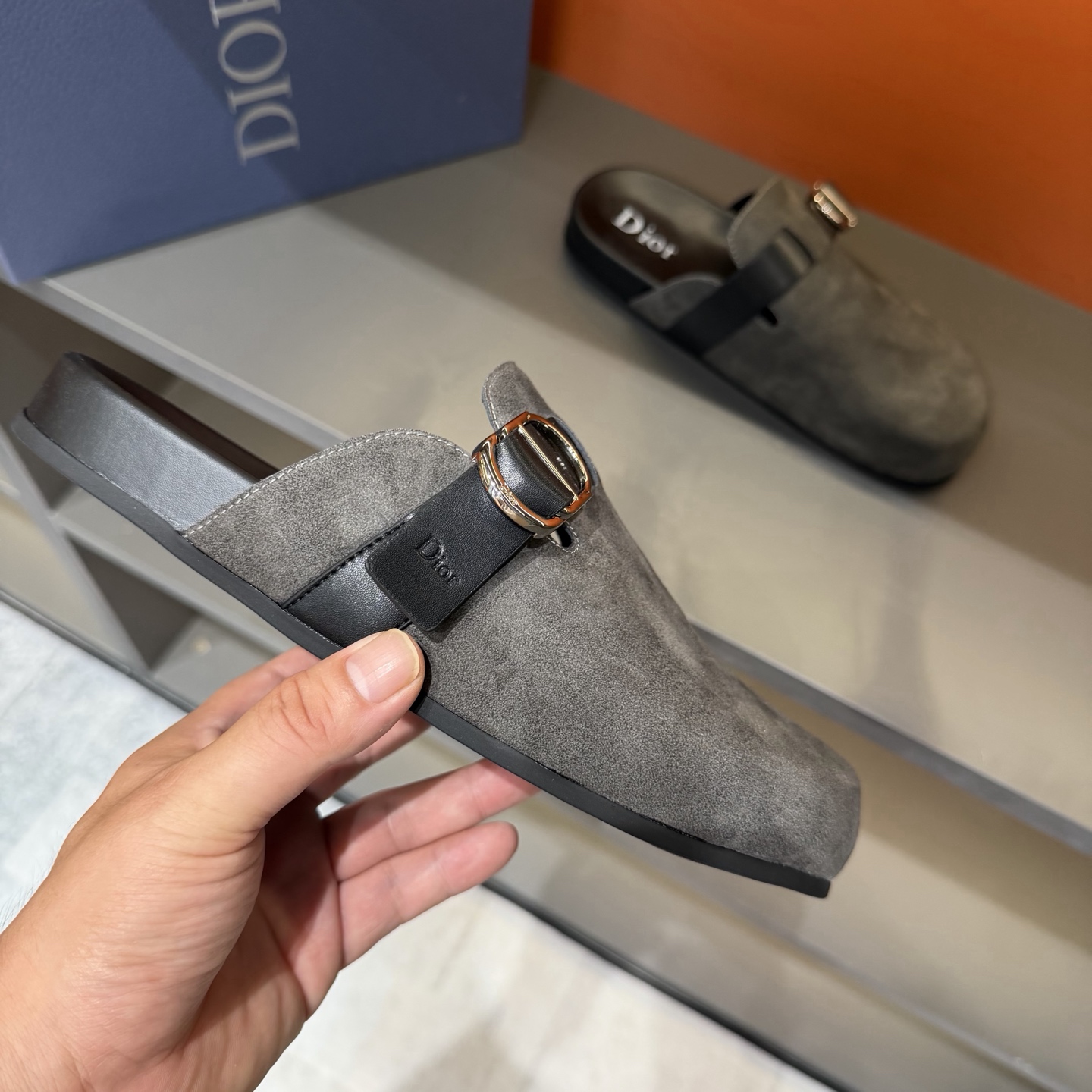 Dior