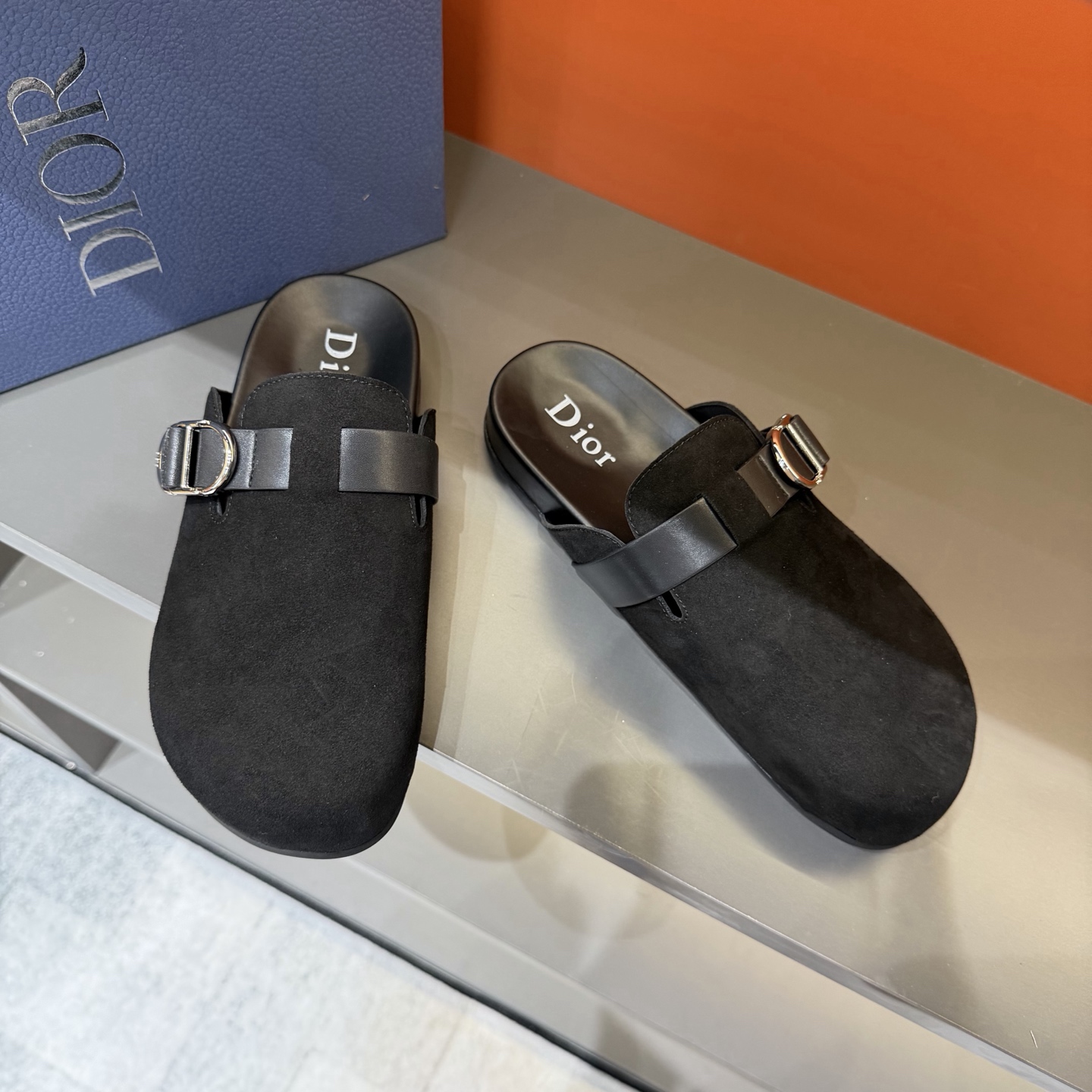 Dior