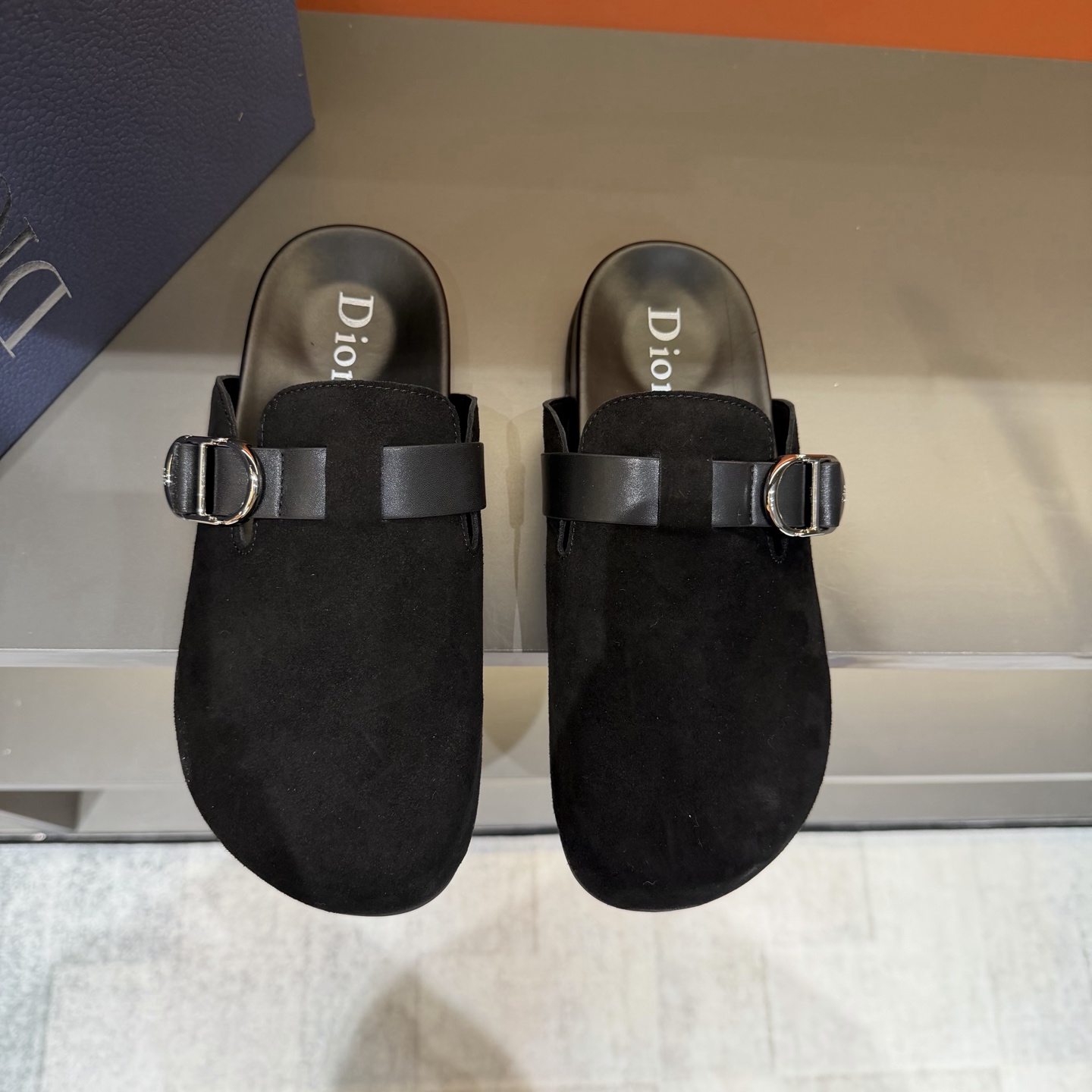 Dior