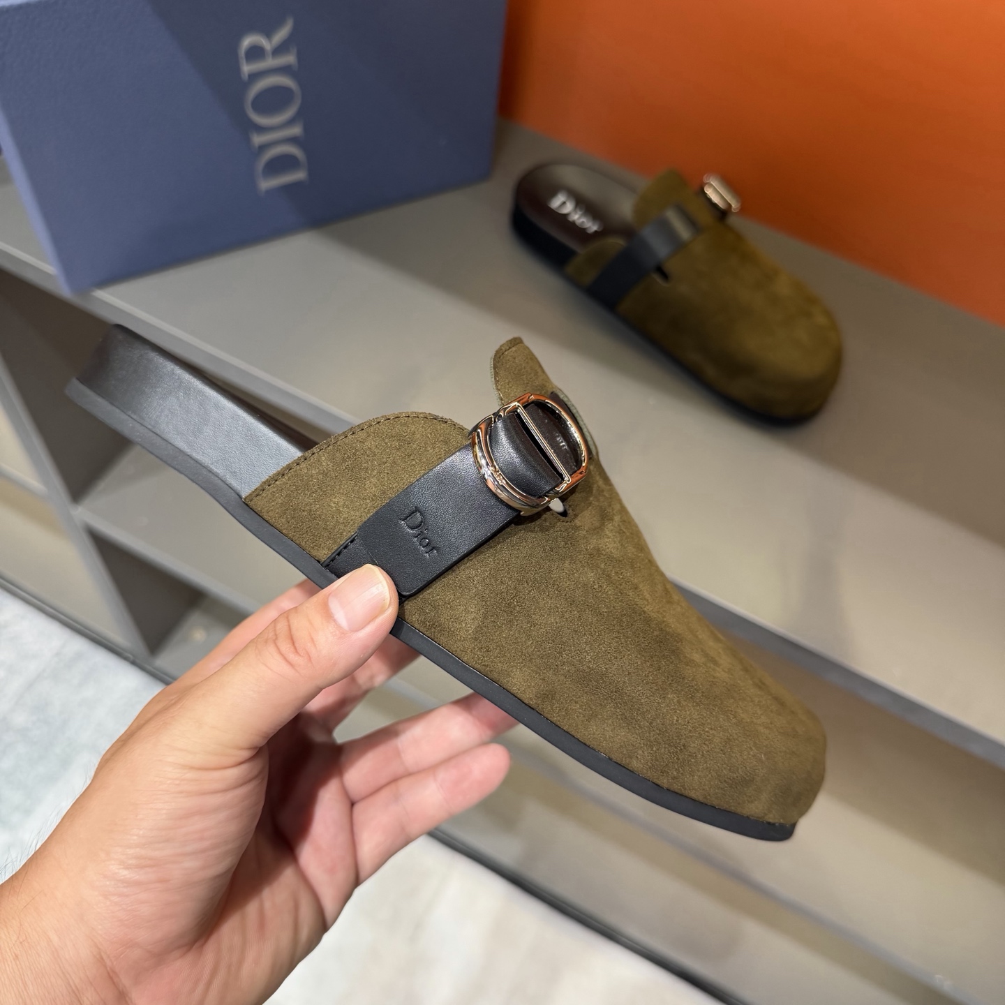 Dior