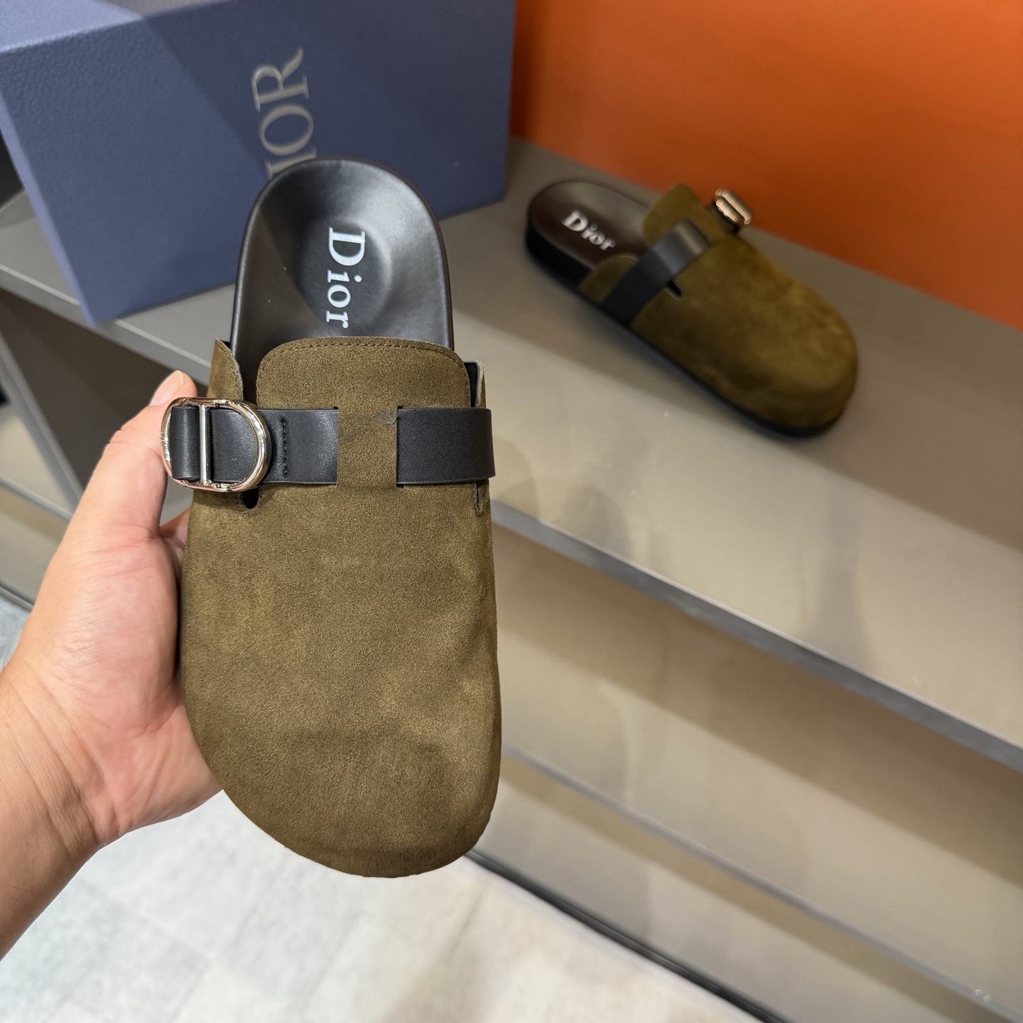 Dior