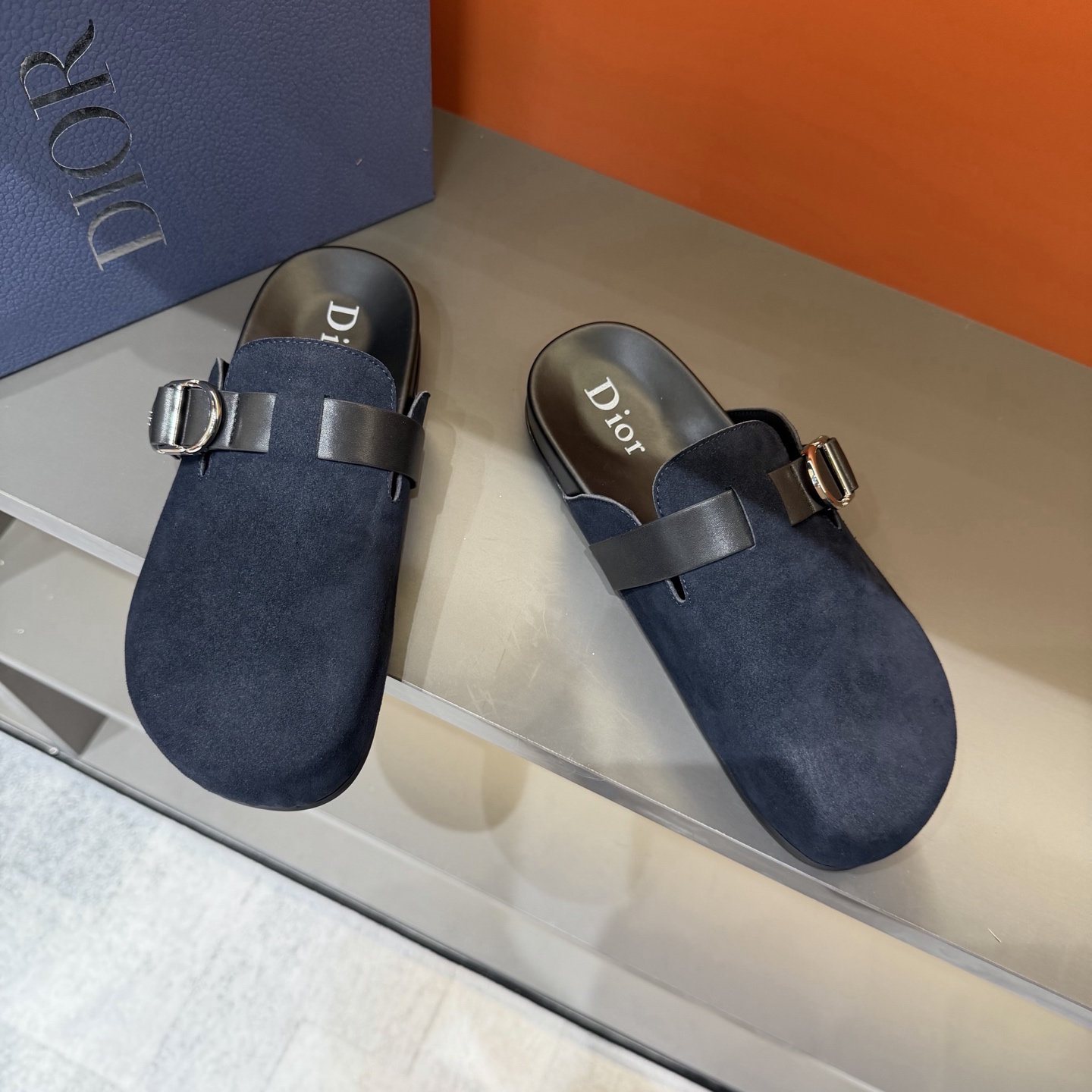 Dior