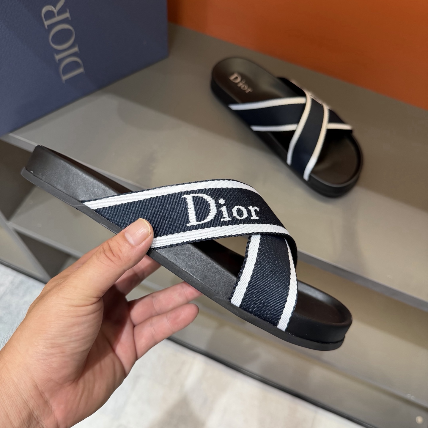Dior