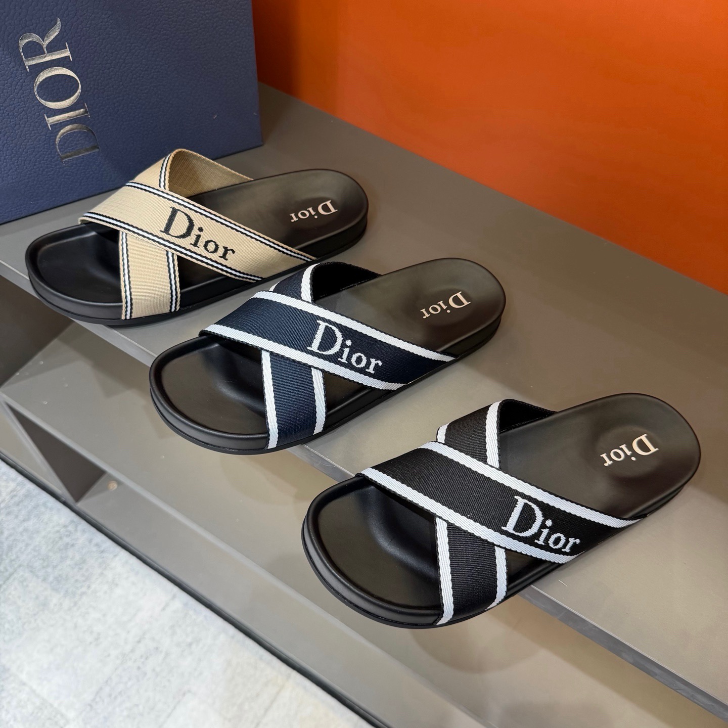 Dior
