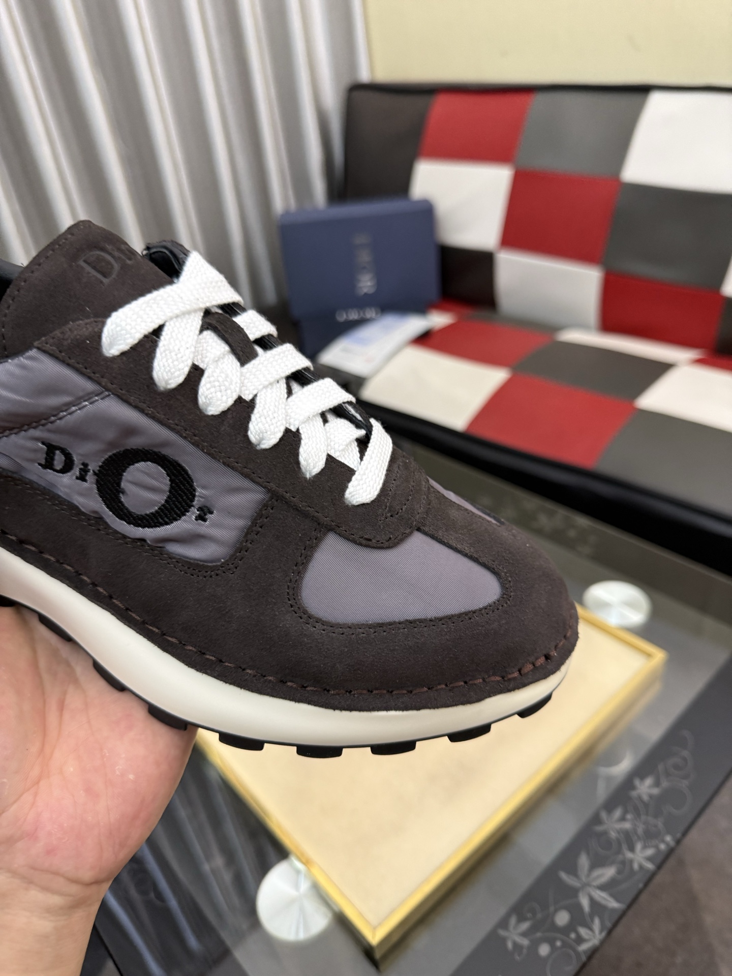 Dior