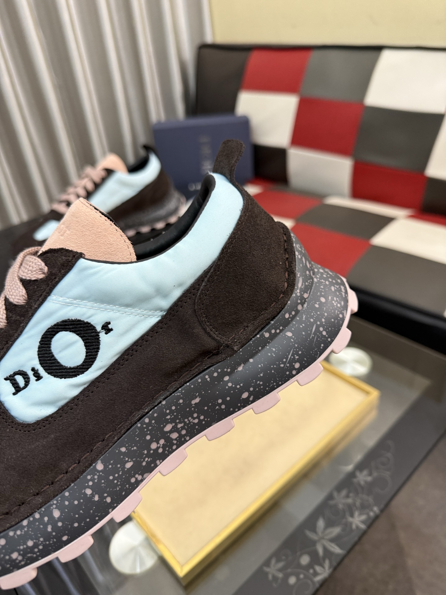 Dior