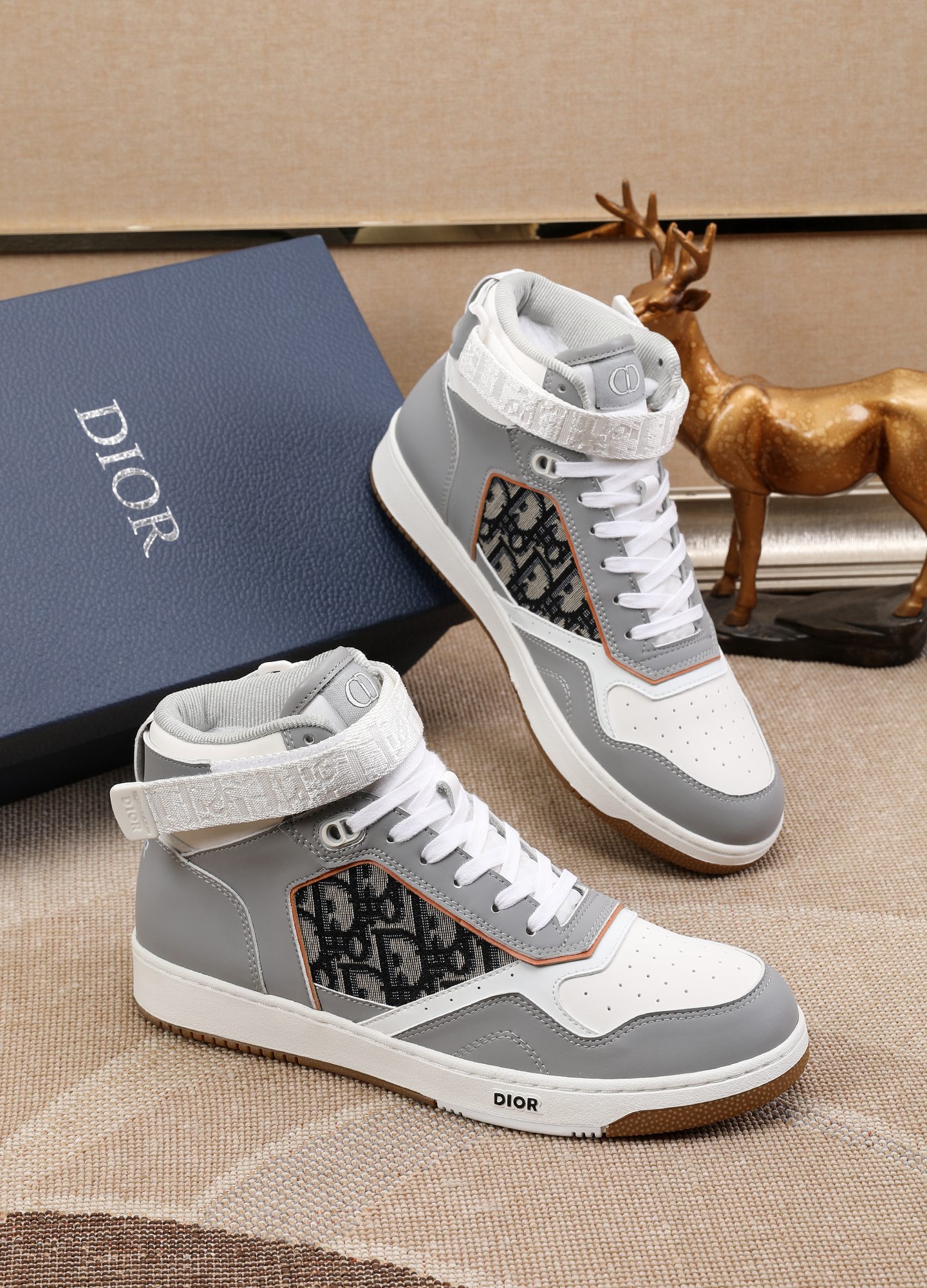 Dior shoe