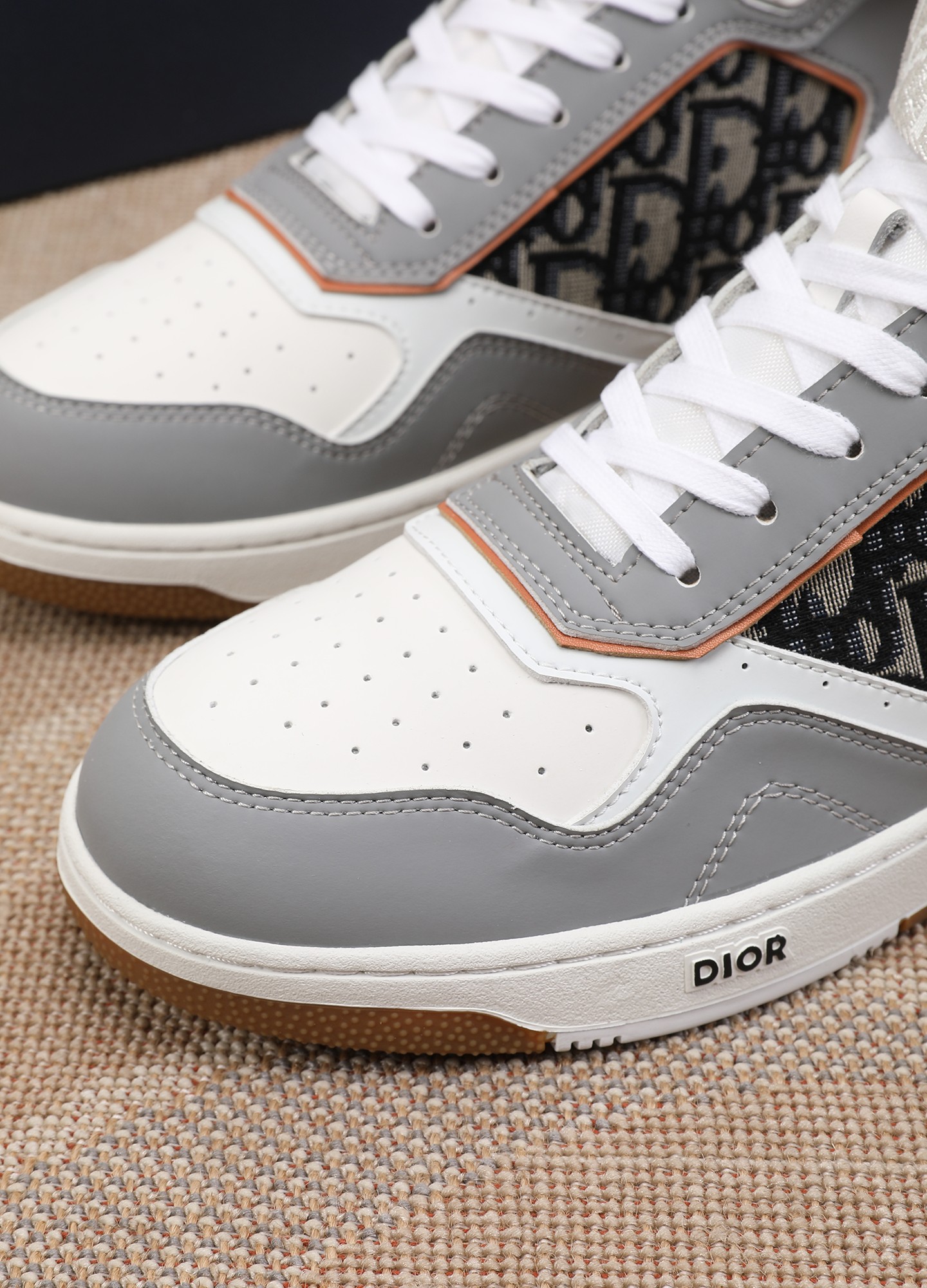 Dior shoe