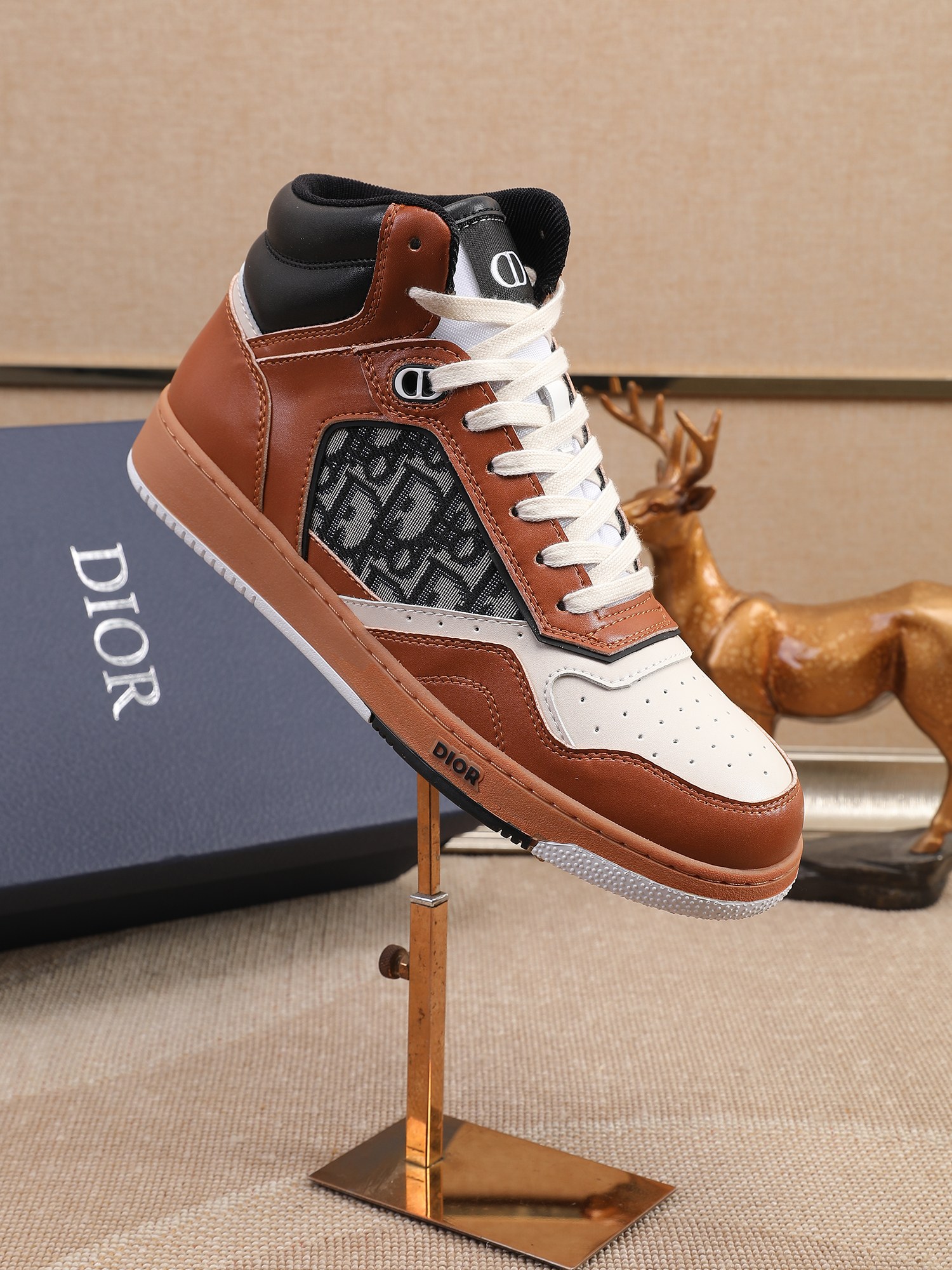 Dior shoe