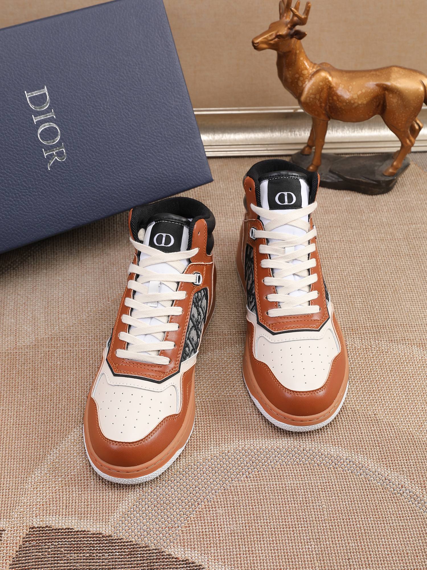 Dior shoe