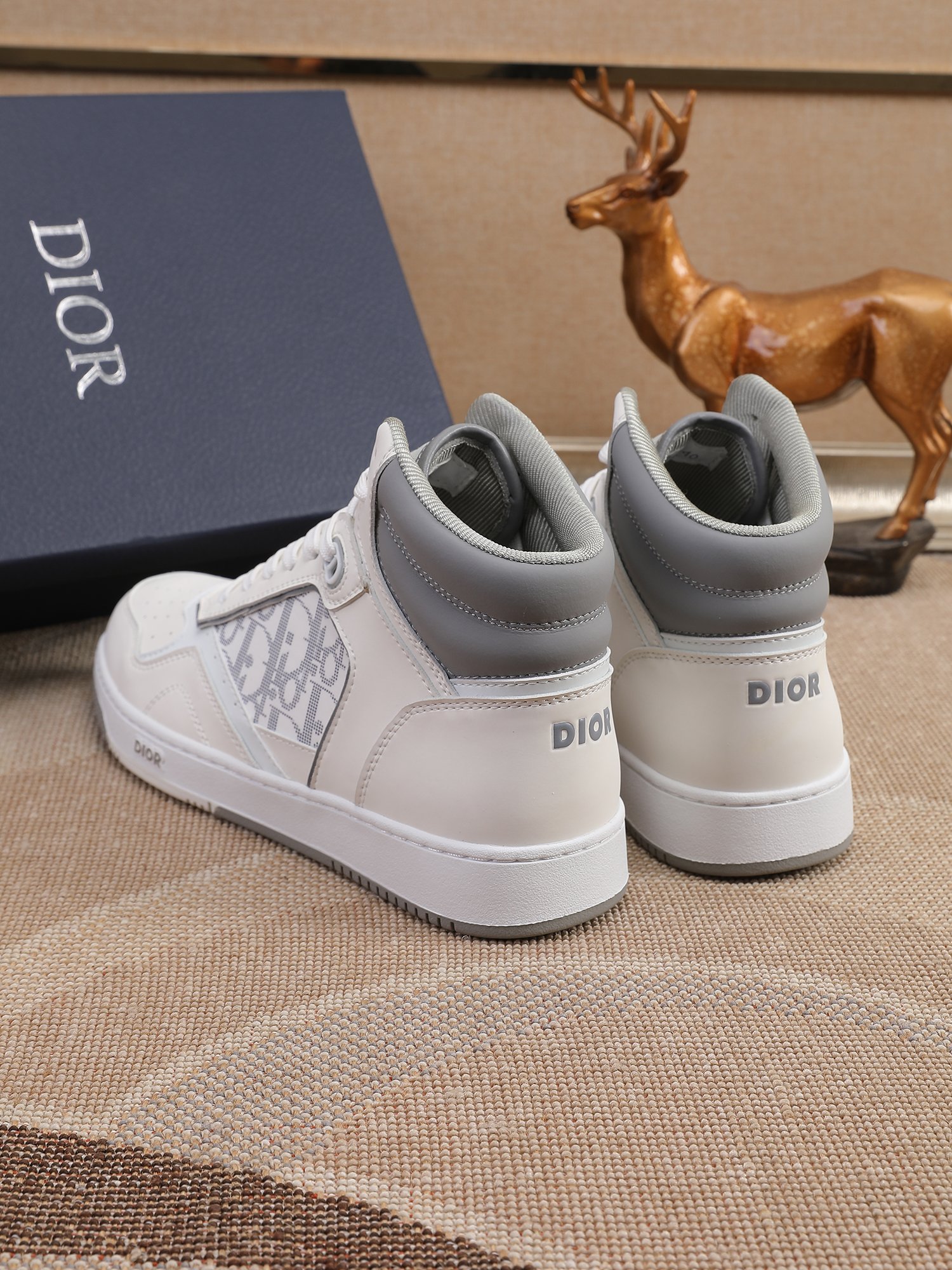 Dior shoe