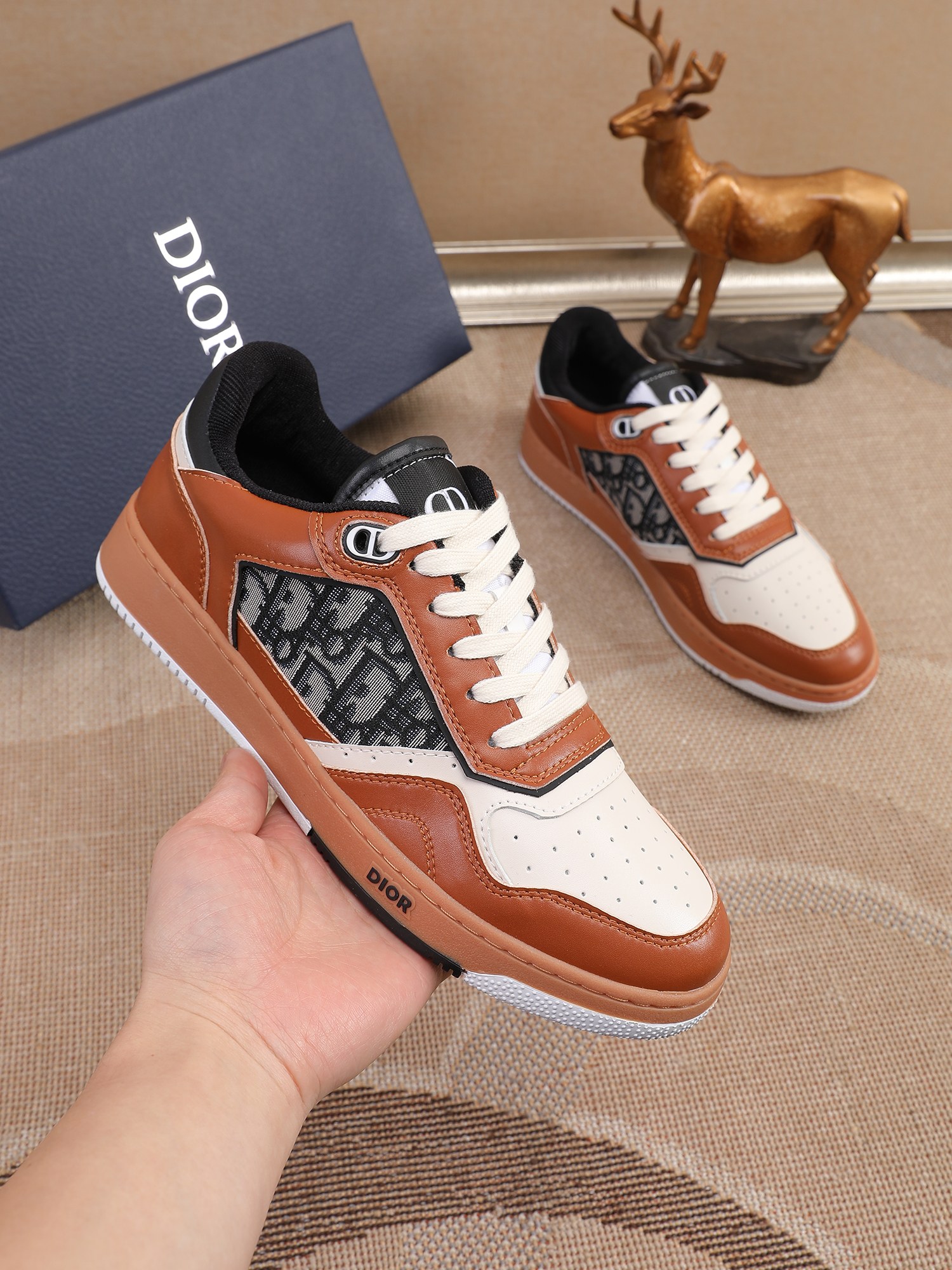 Dior shoe