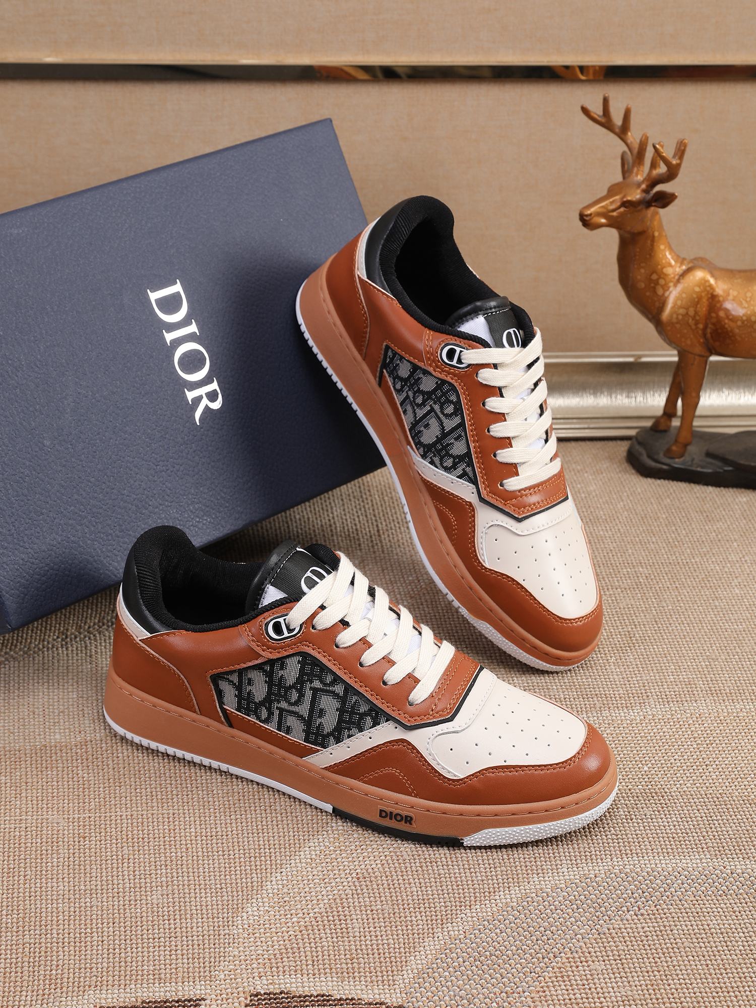 Dior shoe