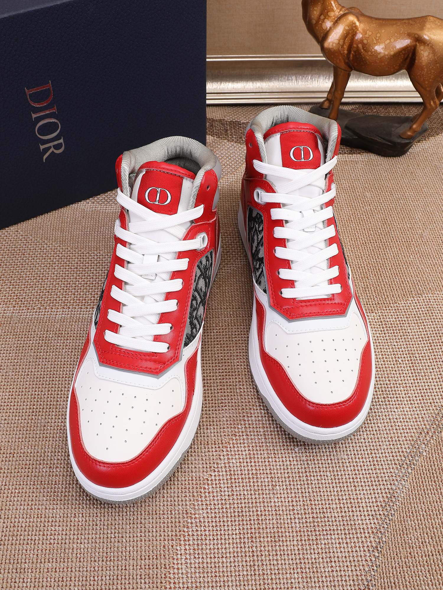 Dior shoe