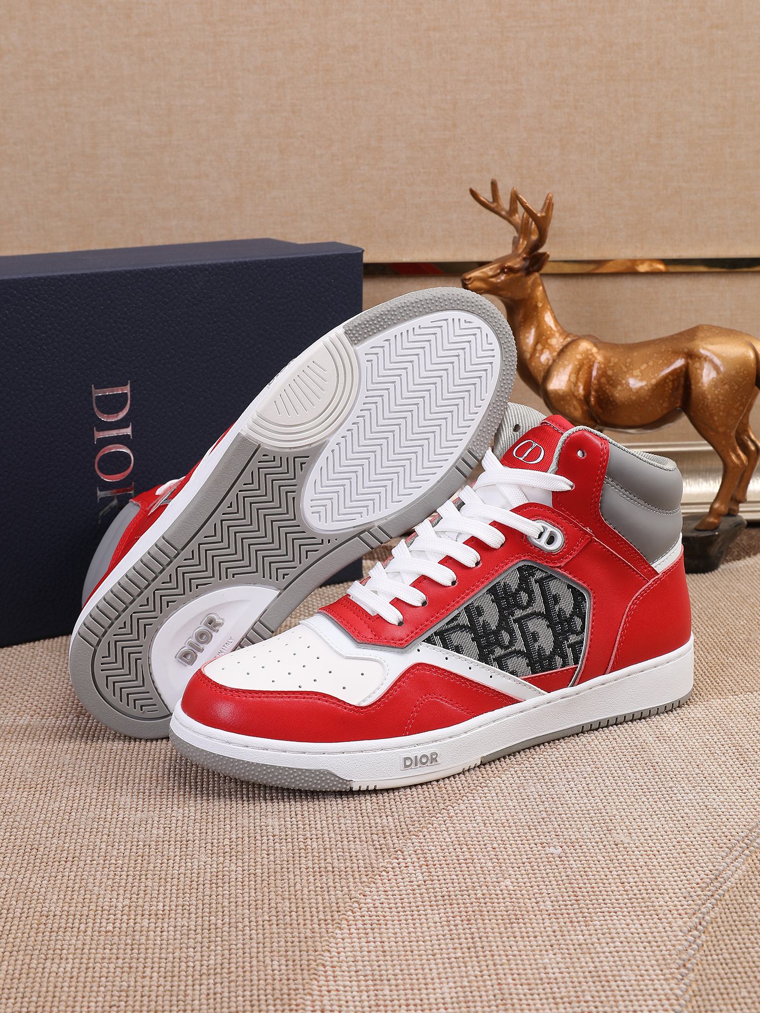 Dior shoe