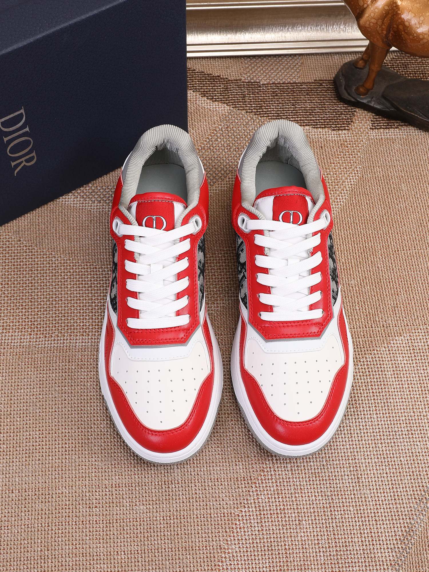 Dior shoe