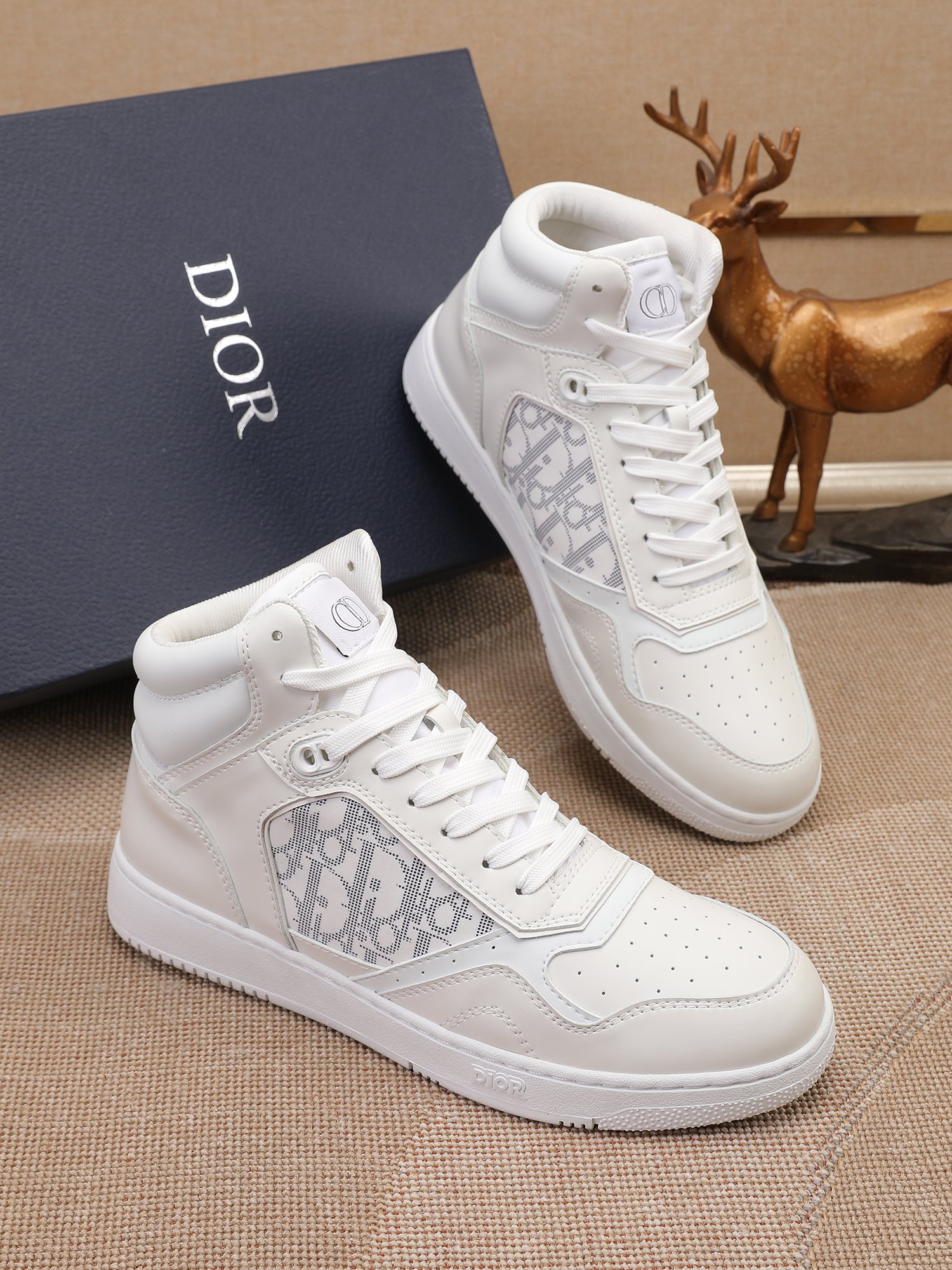 Dior shoe