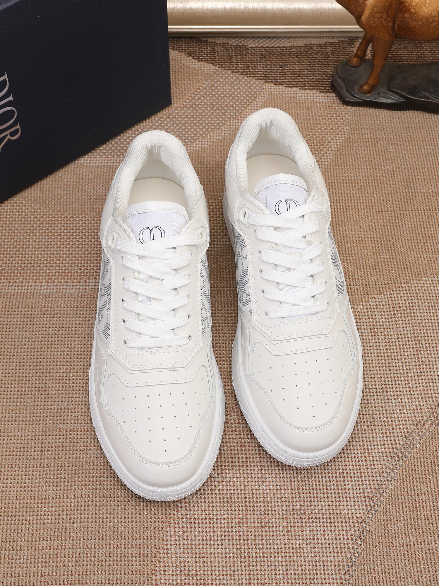 Dior shoe