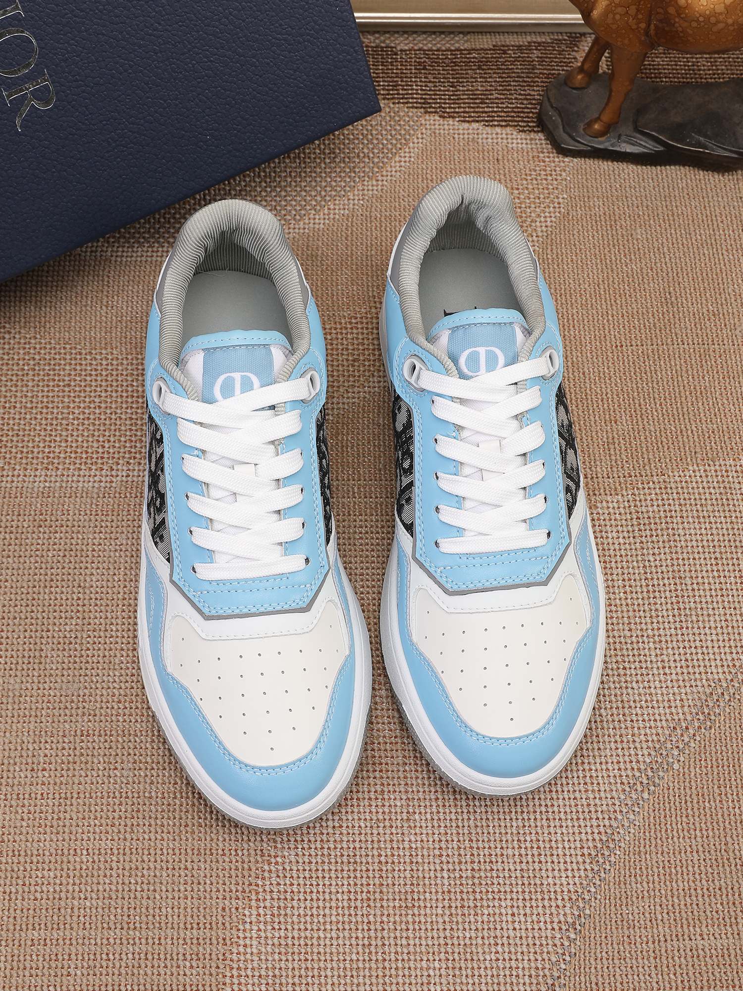 Dior shoe
