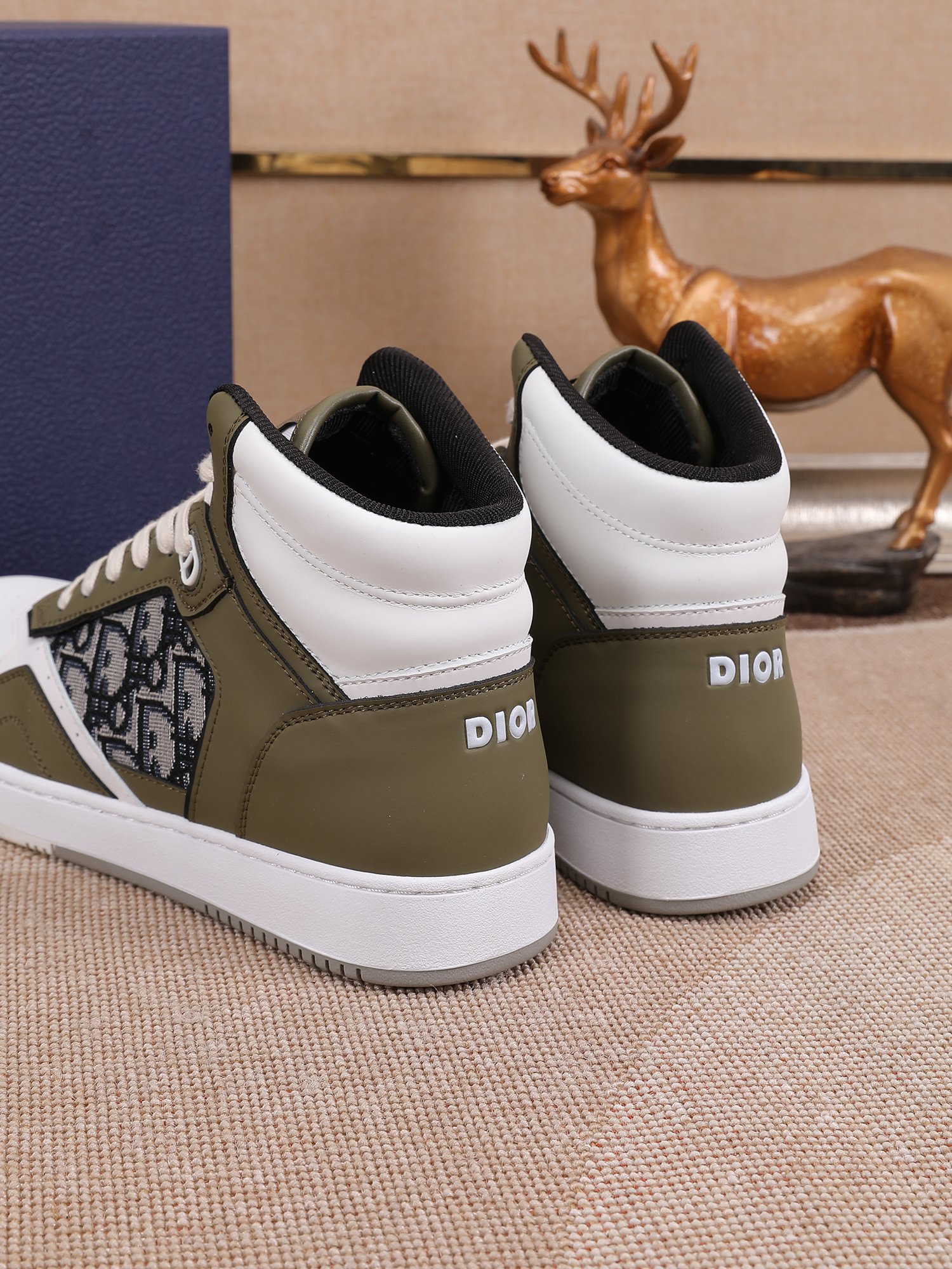 Dior shoe