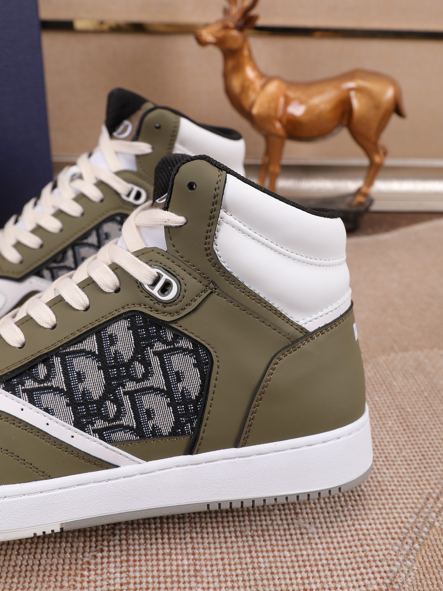 Dior shoe