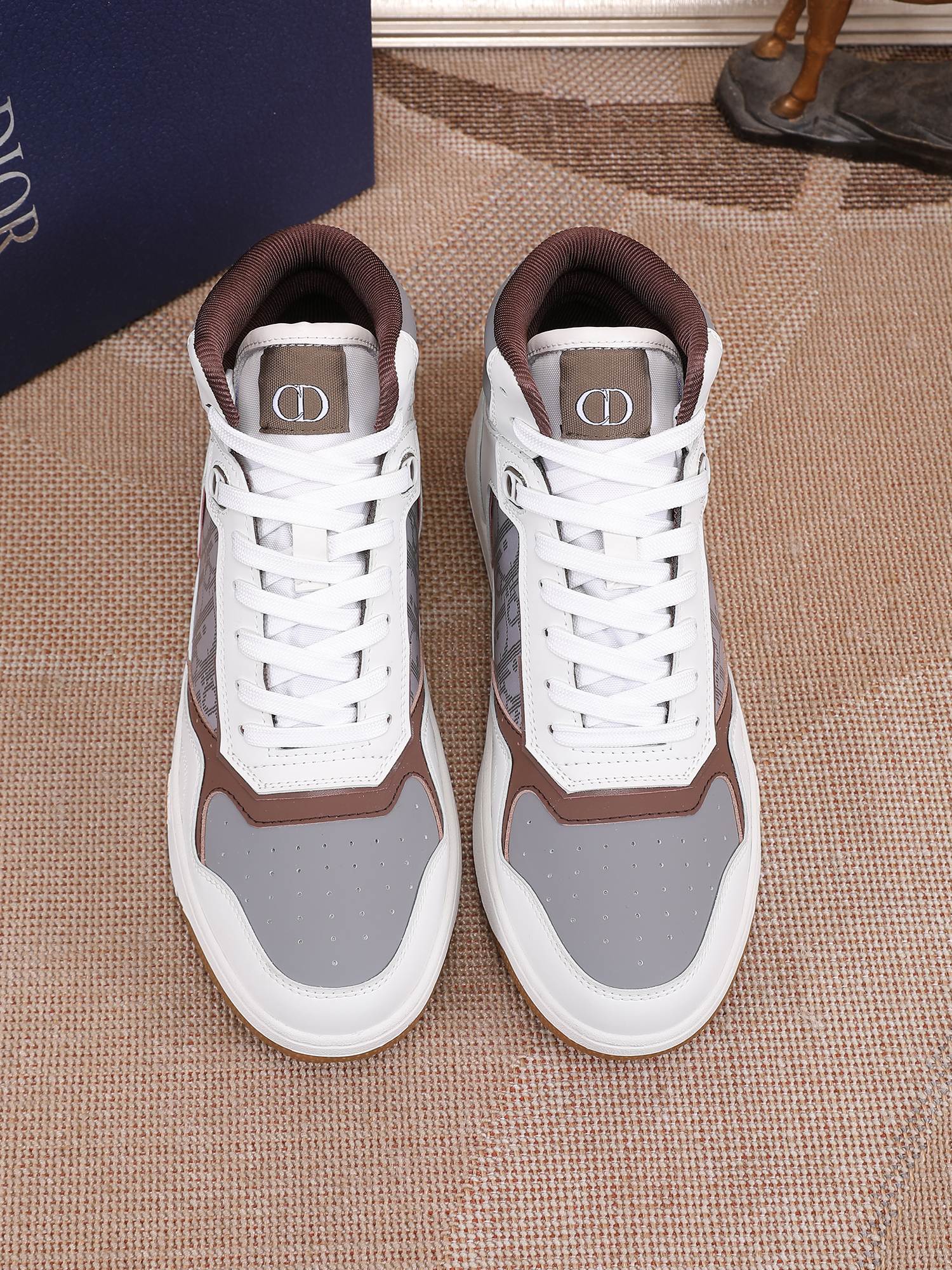 Dior shoe
