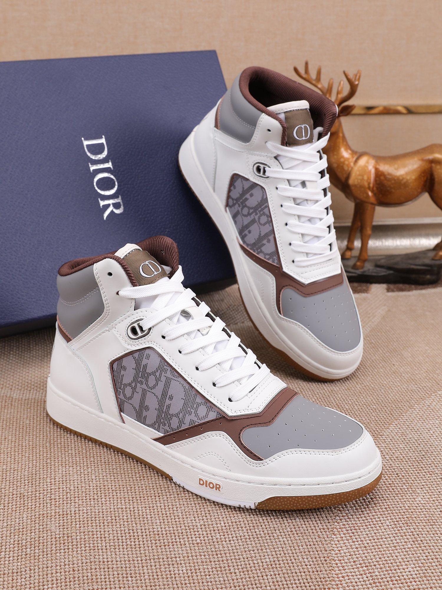 Dior shoe