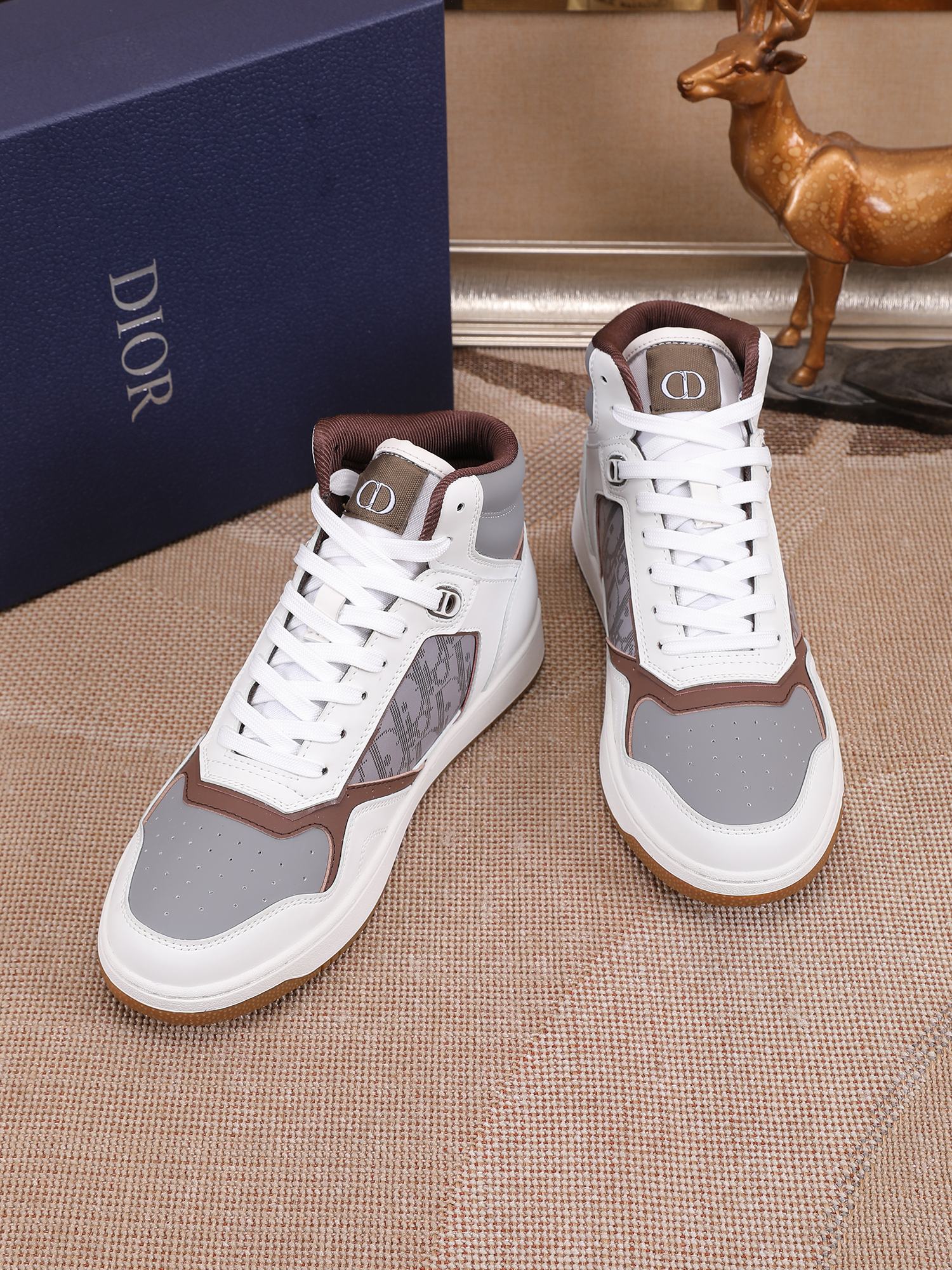 Dior shoe