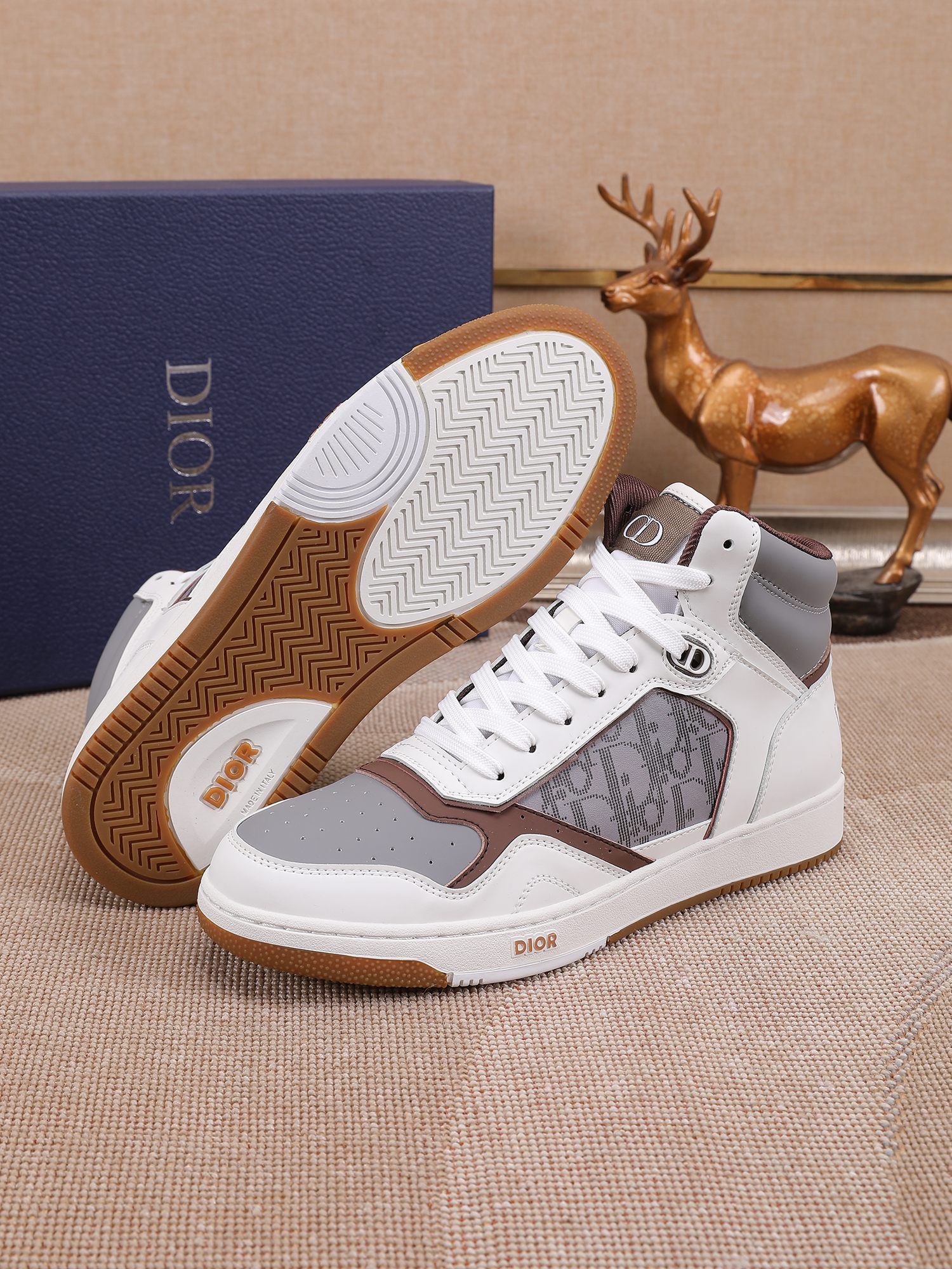 Dior shoe