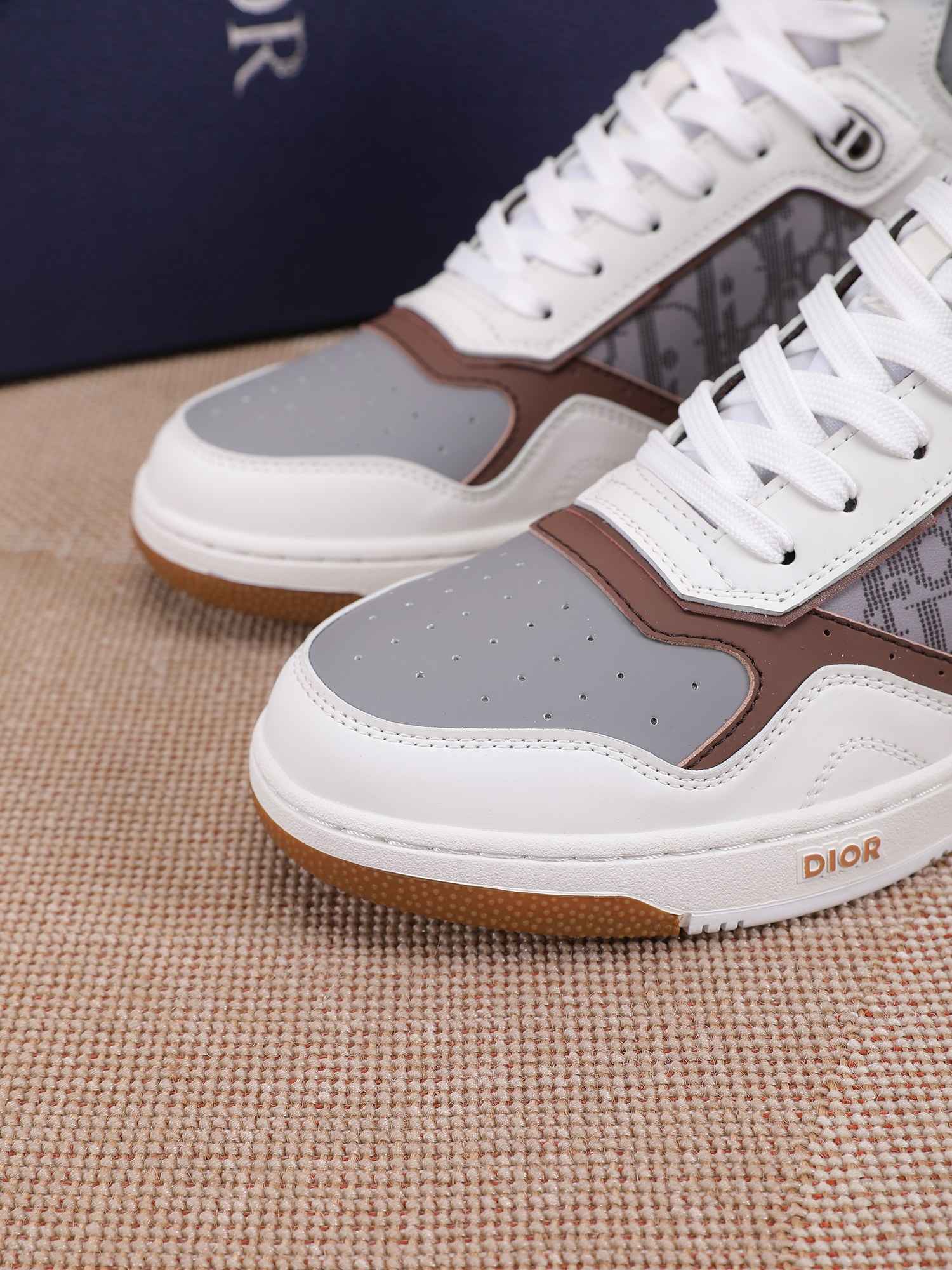 Dior shoe