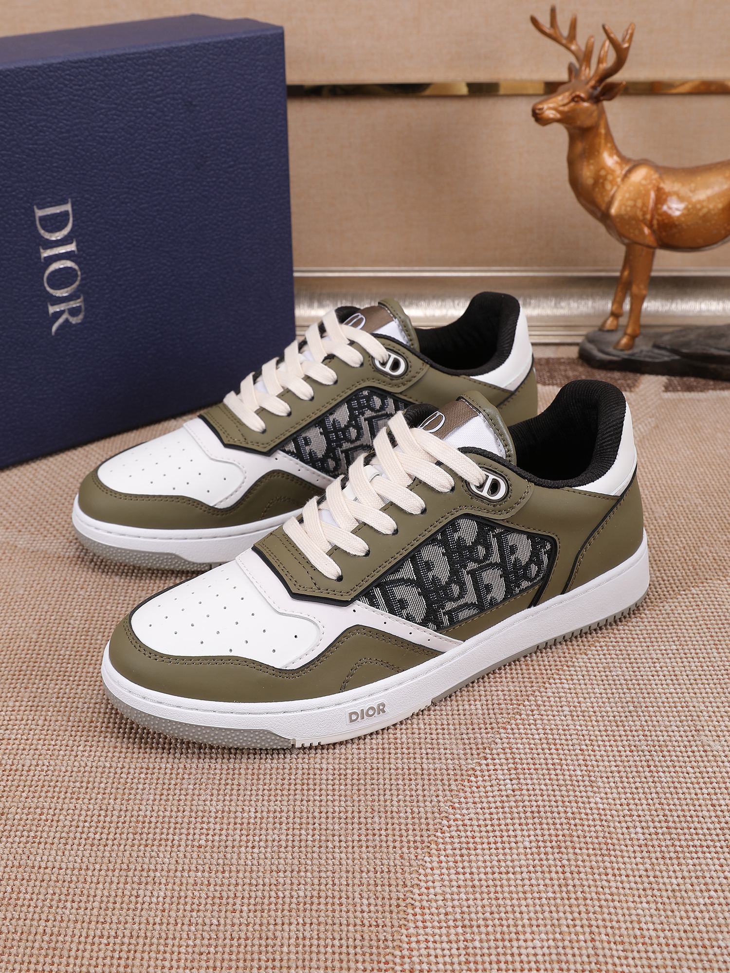 Dior shoe