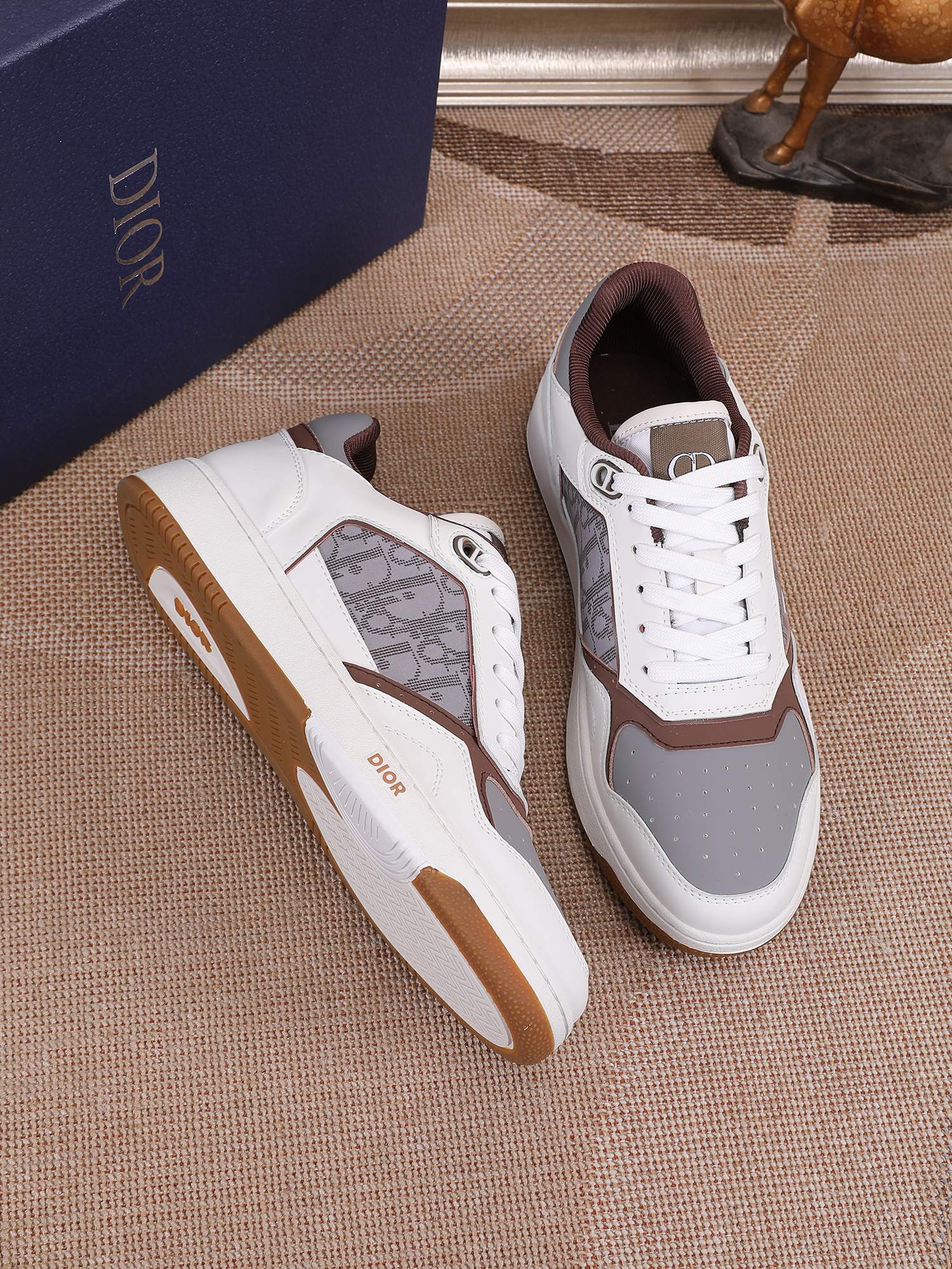 Dior shoe