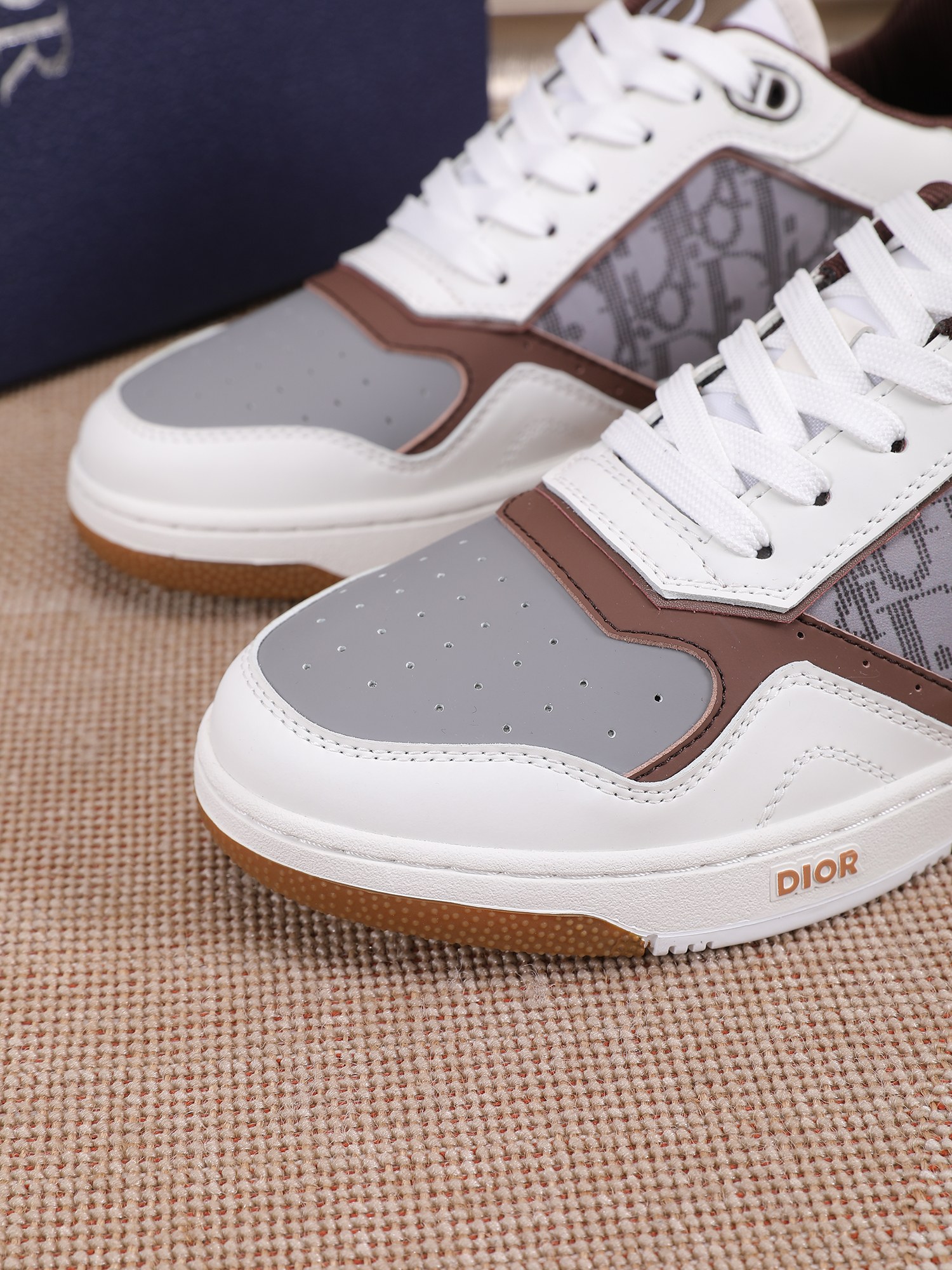 Dior shoe