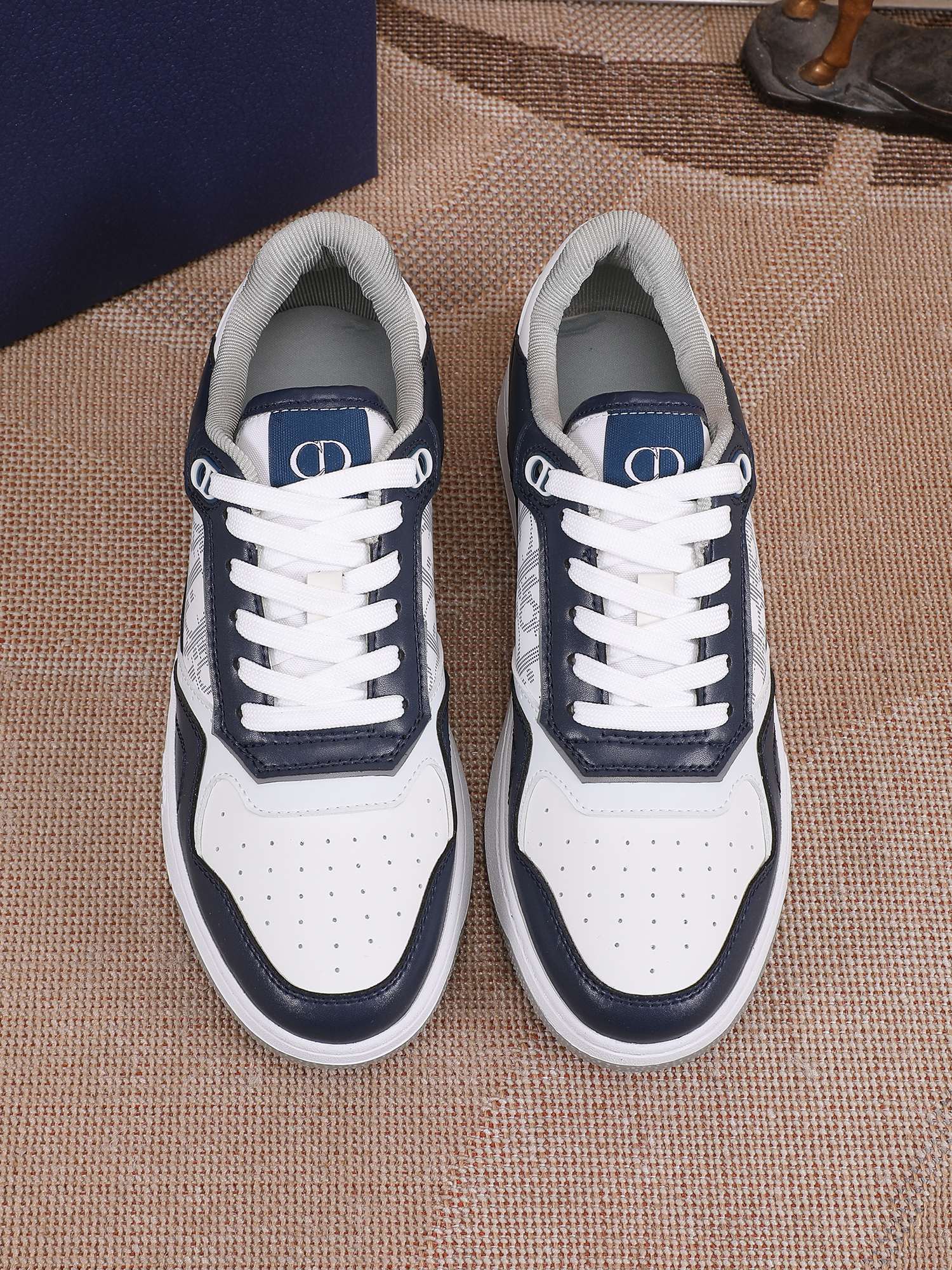 Dior shoe