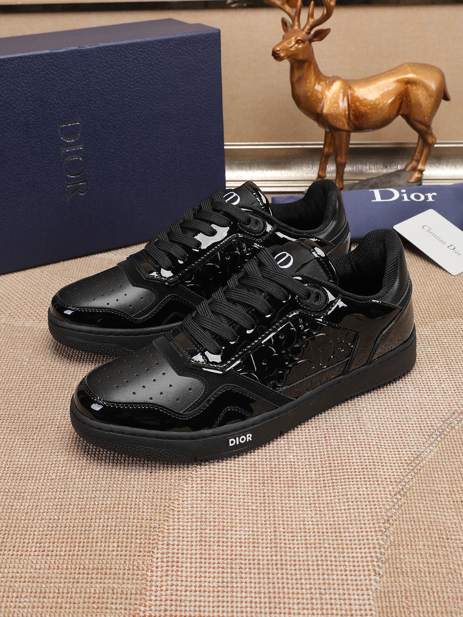Dior shoe