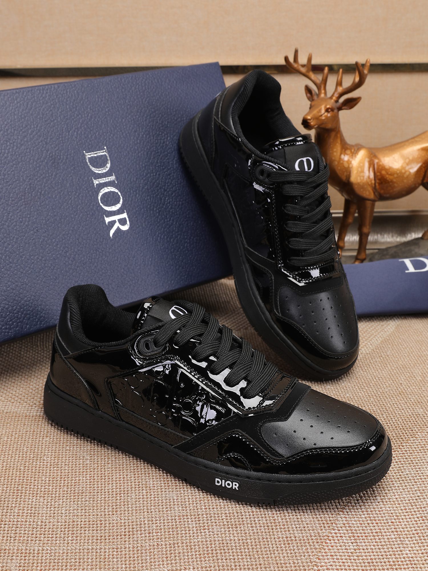 Dior shoe