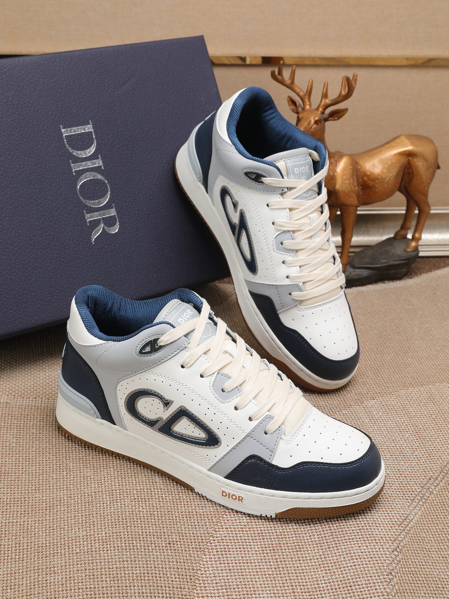 Dior shoe