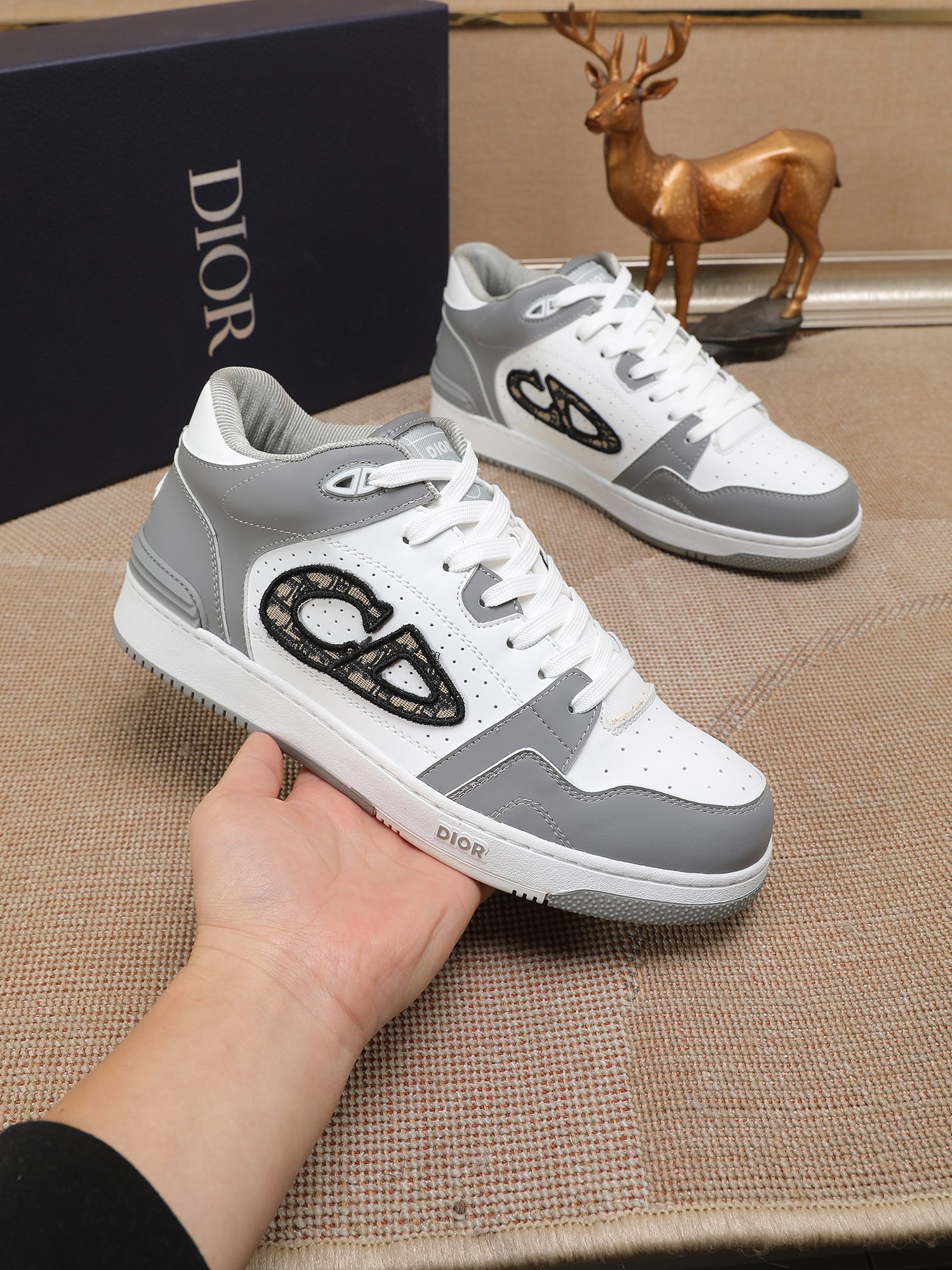 Dior shoe