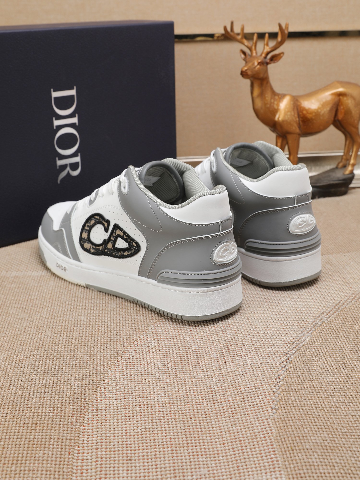 Dior shoe