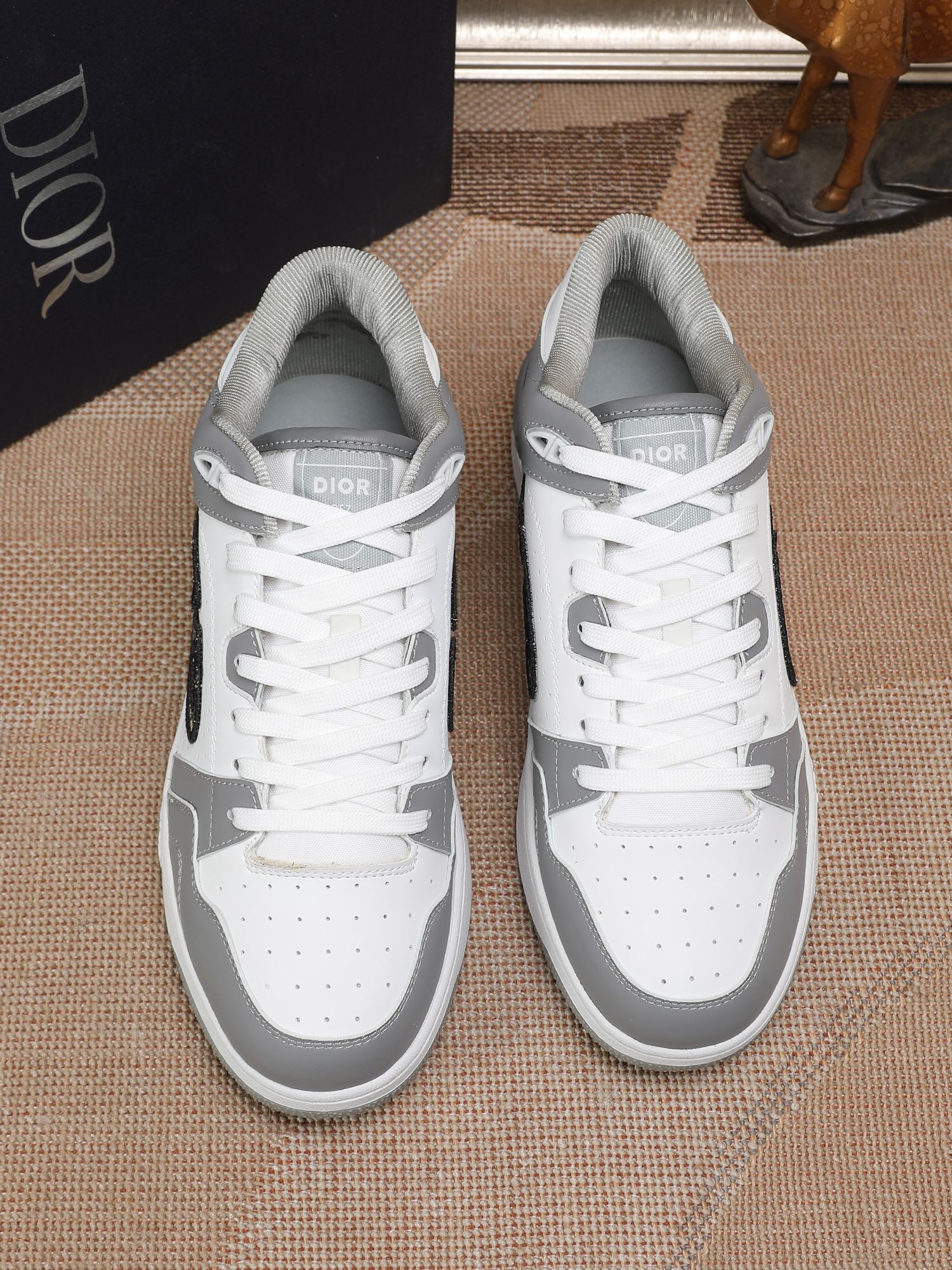 Dior shoe