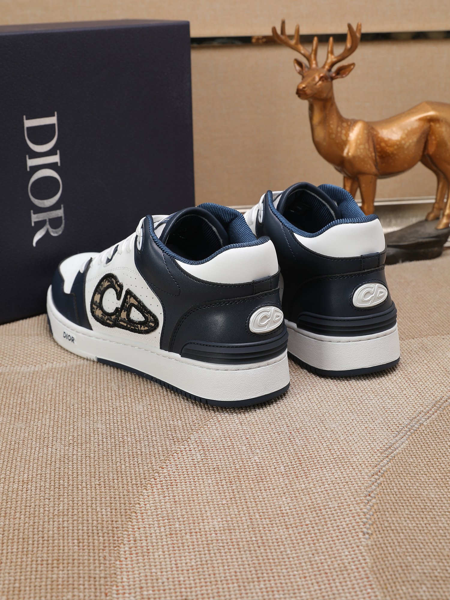 Dior shoe
