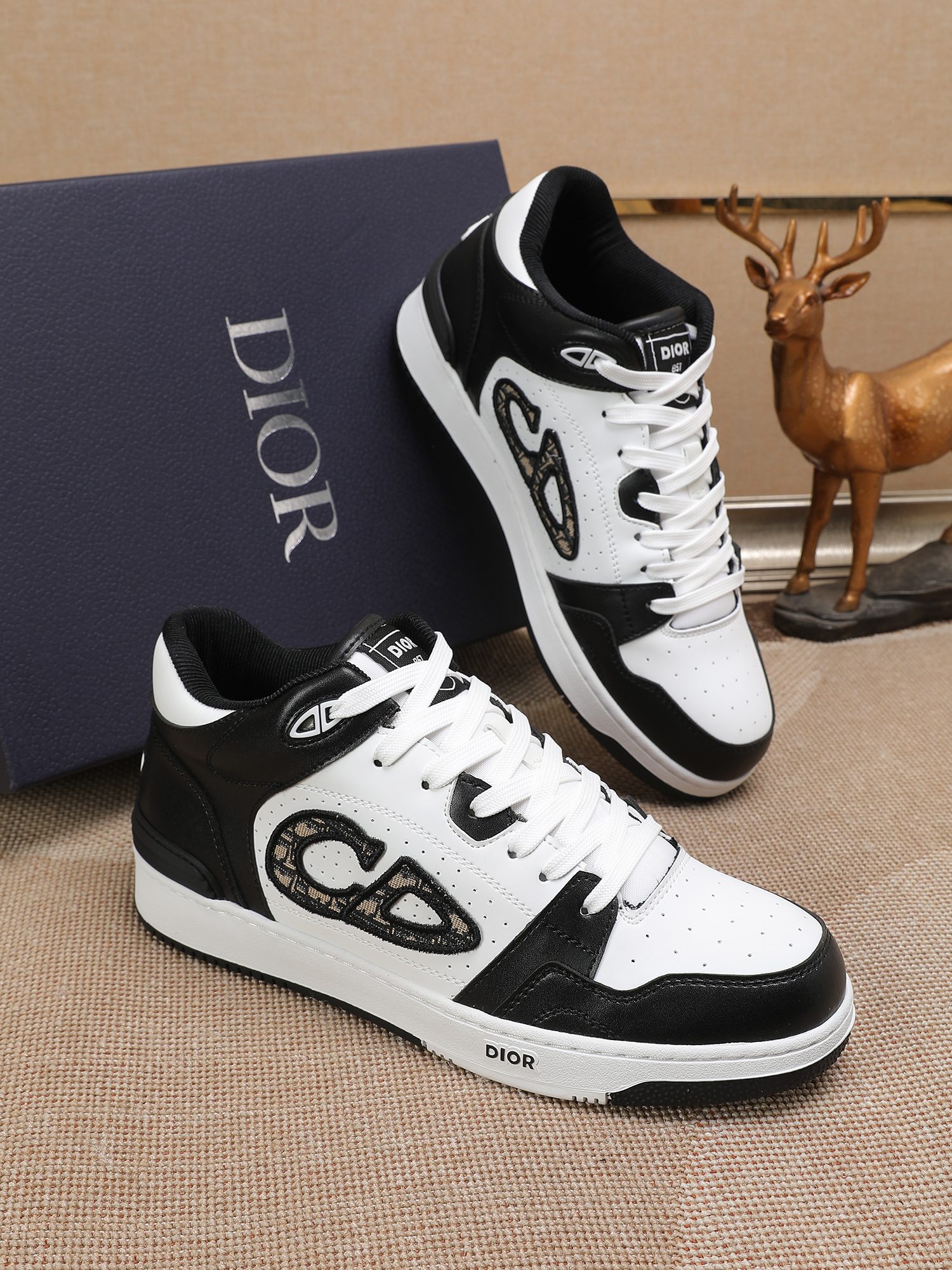 Dior shoe