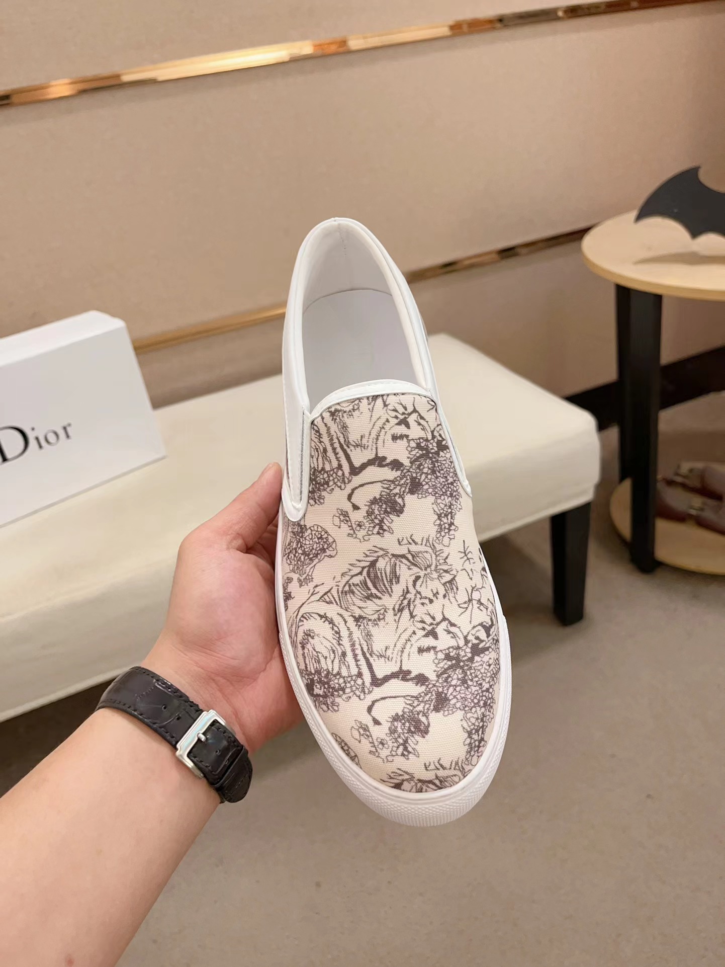 Dior shoe
