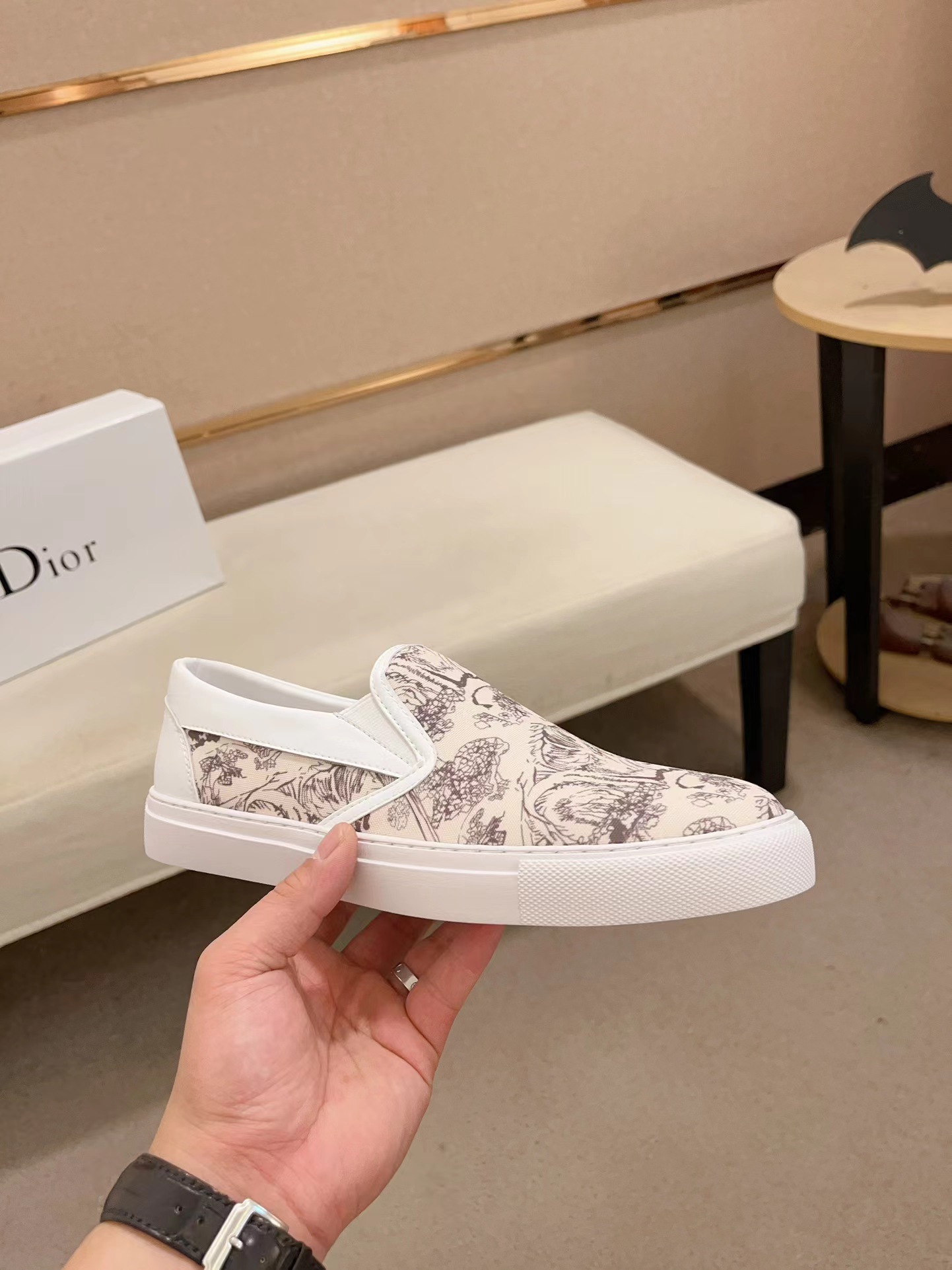 Dior shoe