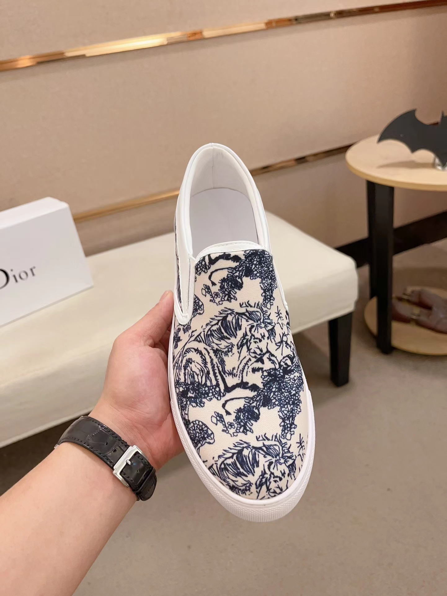 Dior shoe