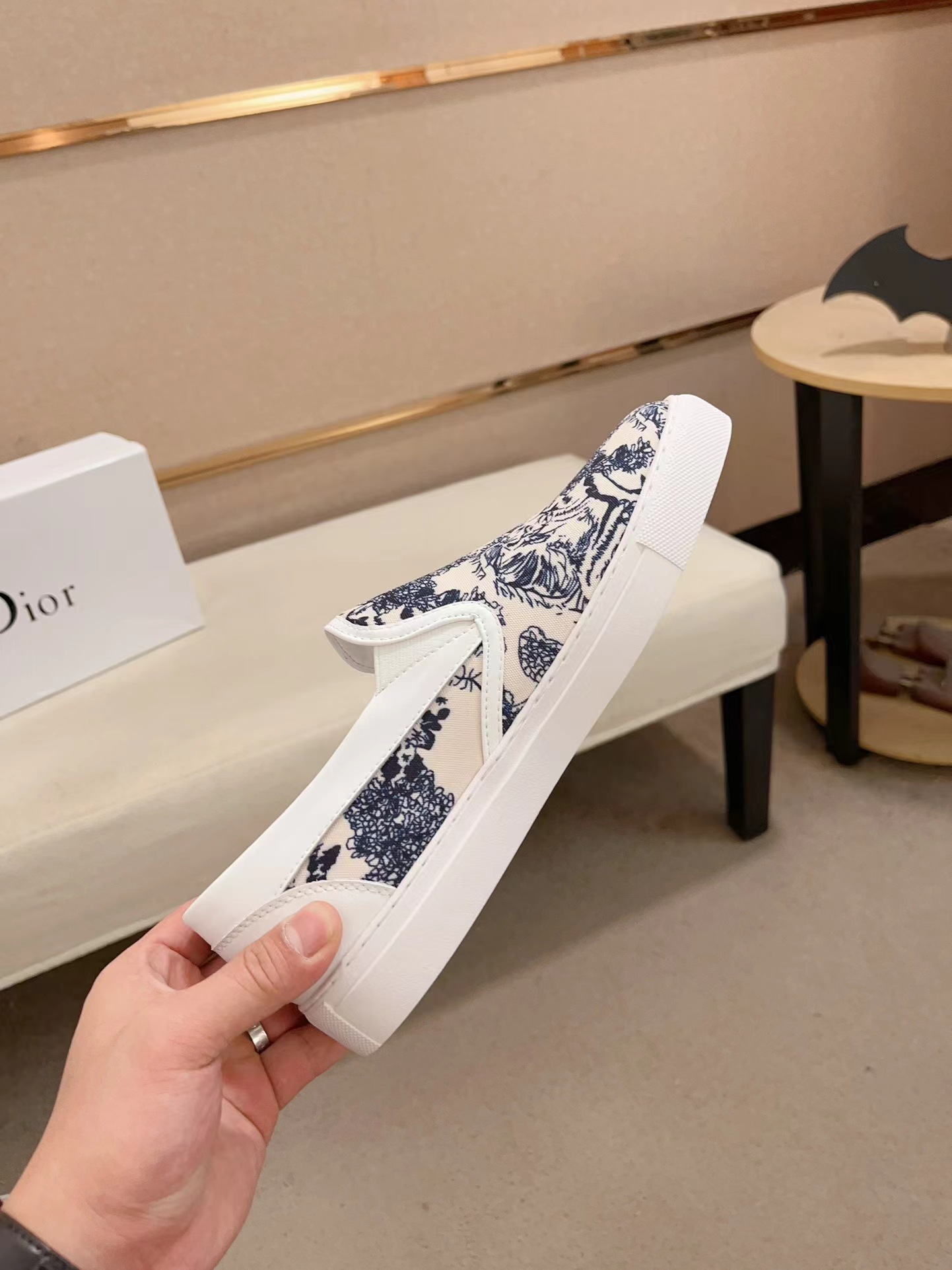 Dior shoe