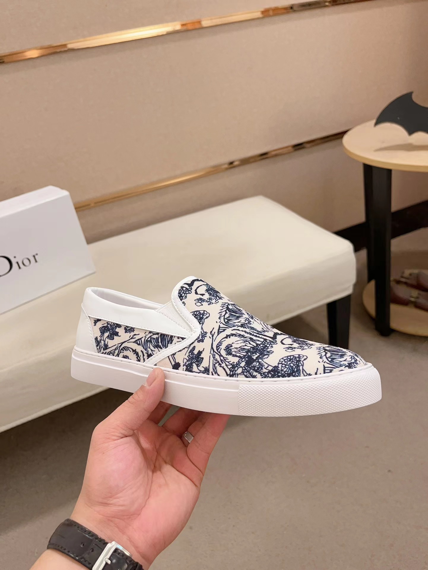 Dior shoe