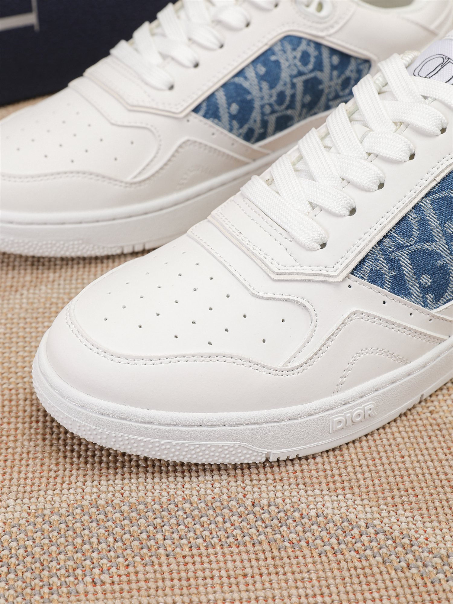 Dior shoe